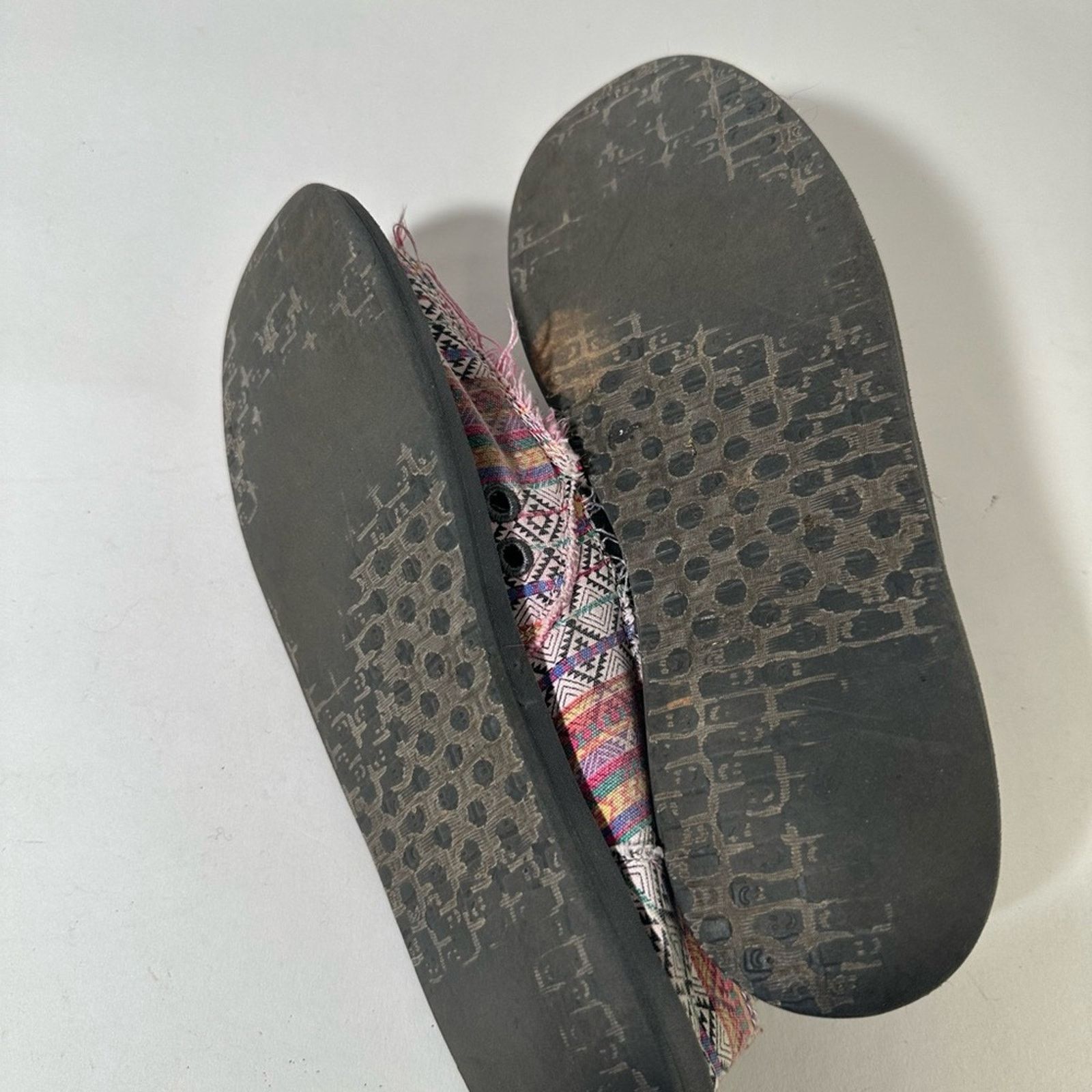 Sanuk Sanuk Donna Tribal Magenta Geometric Slip-On Shoes Size US 10 / EU 43 - 9 Thumbnail