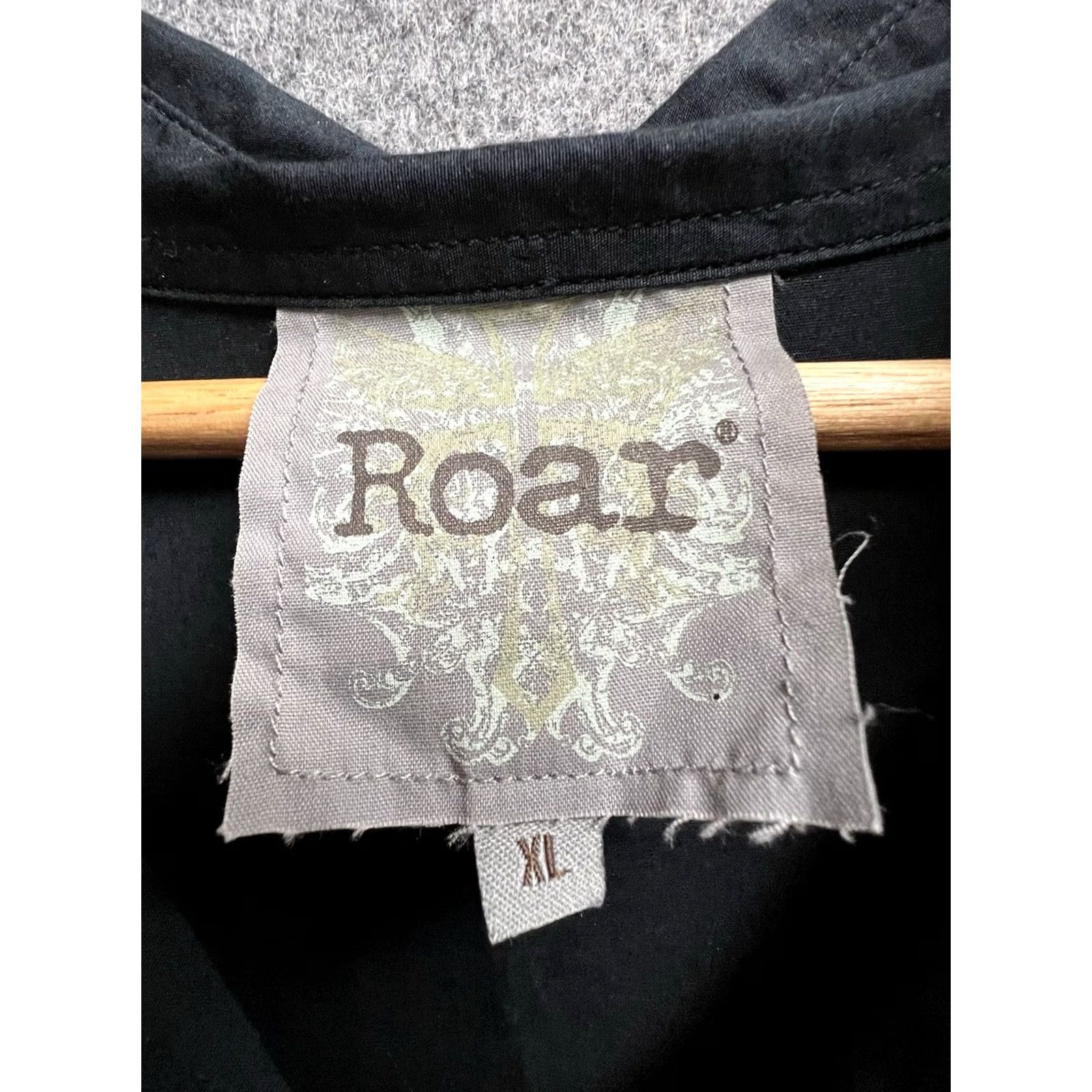 Roar ROAR Shirt Mens XL Button Up Black Embroidered Back Shoulders Long Sleeve Size US XXL / EU 58 / 5 - 7 Thumbnail