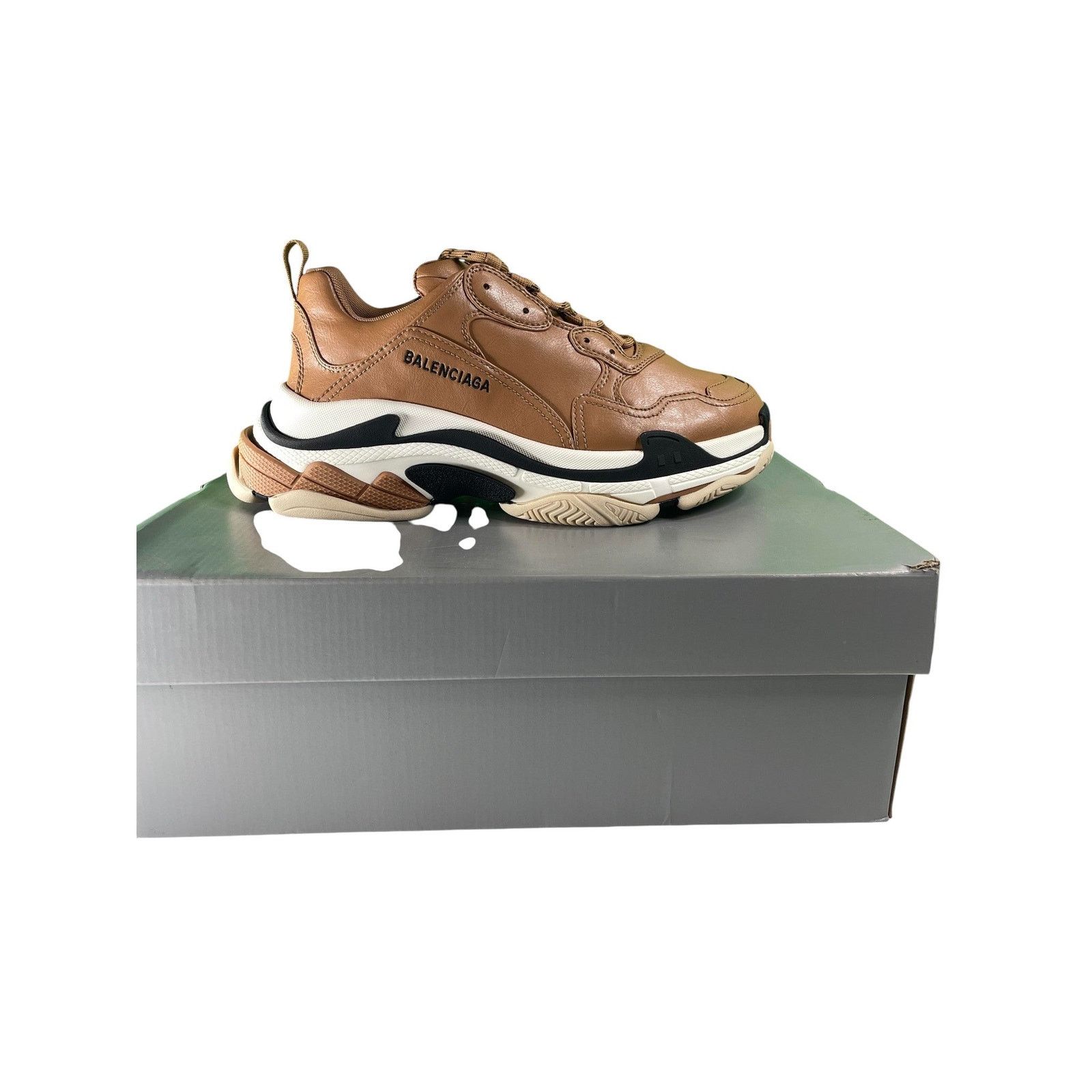 Balenciaga Balenciaga 'Triple S' Sand Brown Size US 11 / EU 44 - 3 Thumbnail