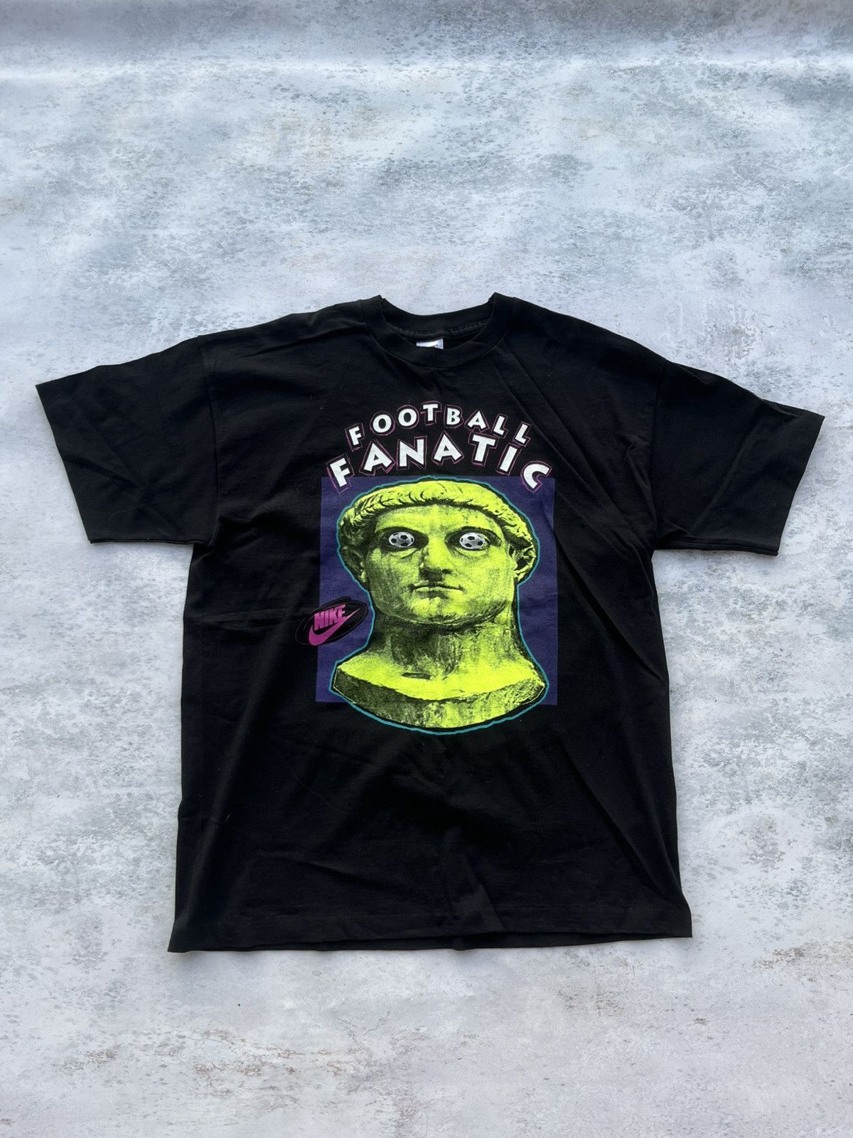 Nike Vintage Retro 90’s Nike Single Stitch “Football Fanatic” Size US XL / EU 56 / 4 - 1 Thumbnail