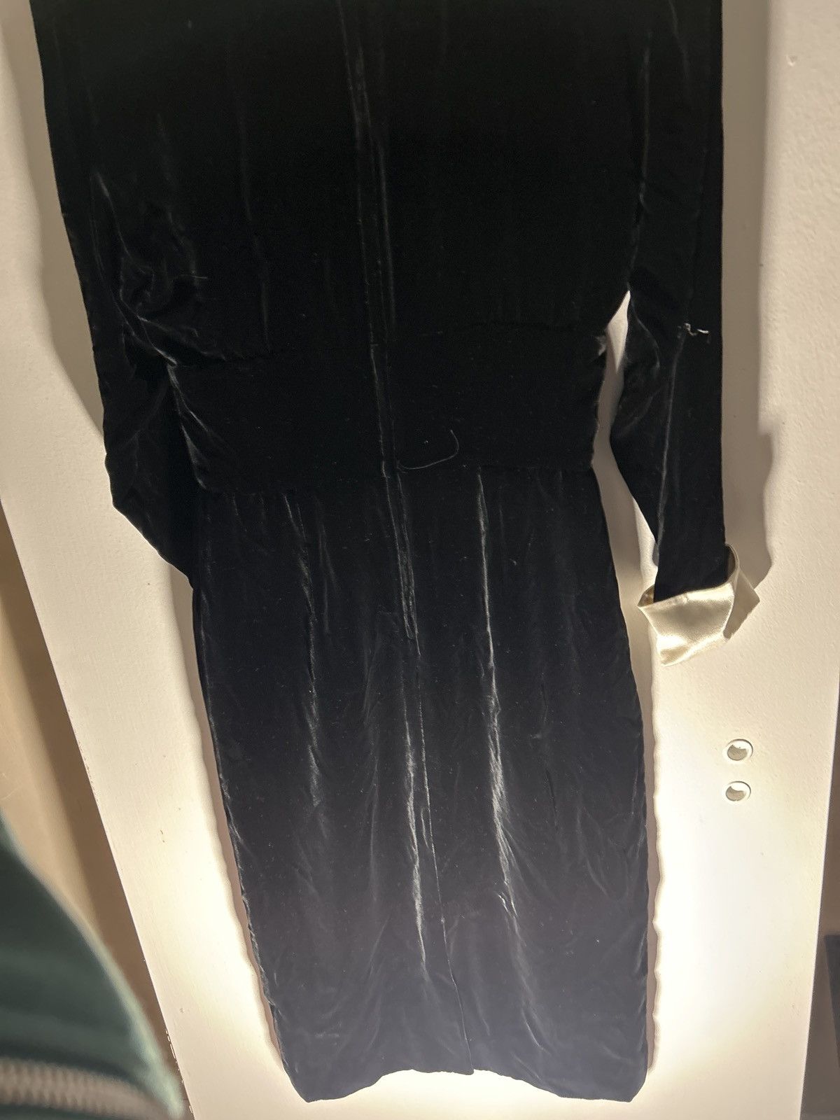 Albert Nipon Vintage Velvety black and white luxury dress by Albert Nipon Size S / US 4 / IT 40 - 6 Thumbnail