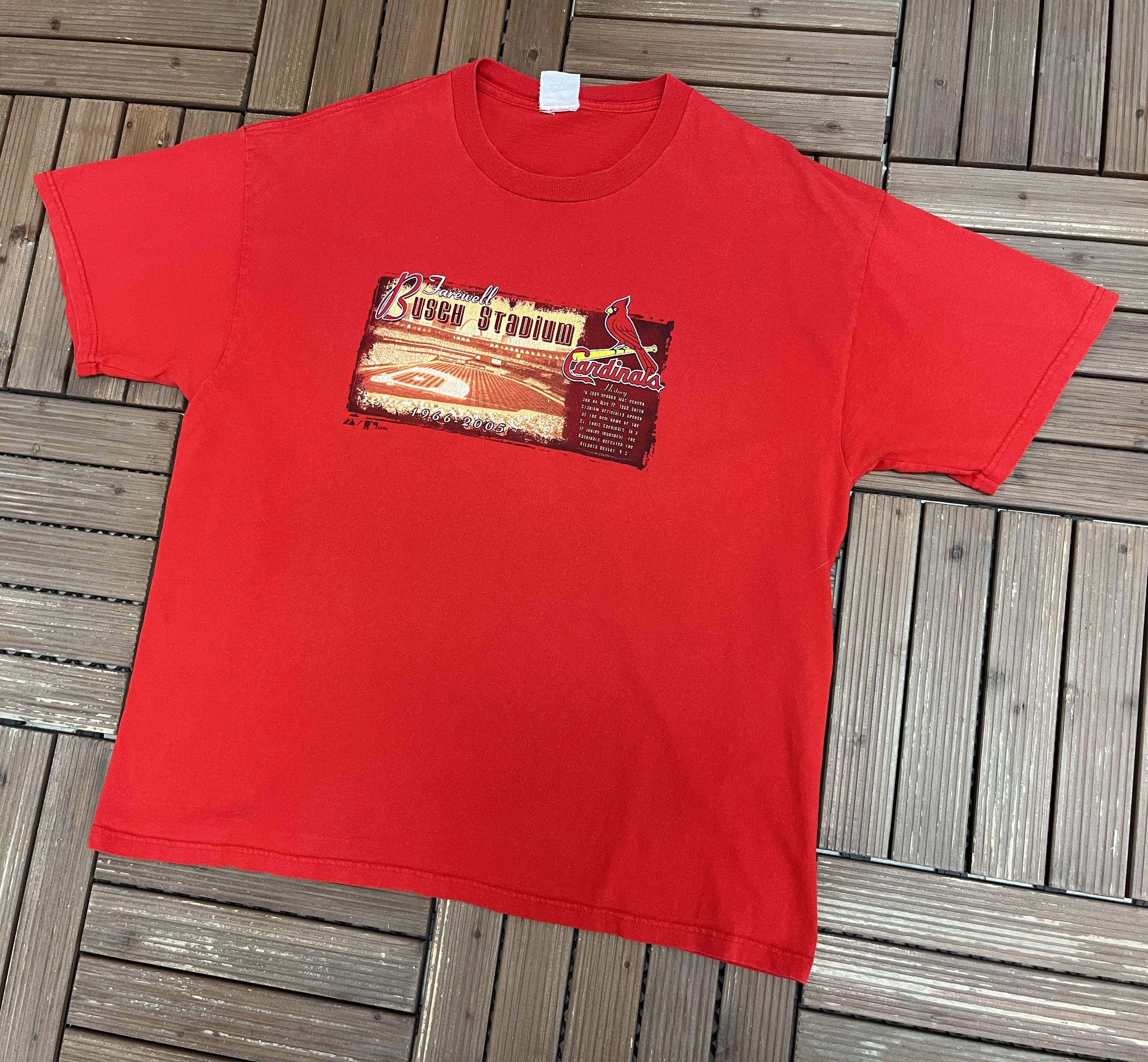 Majestic × Vintage St. Louis Cardinals Farewell Busch Stadium Vintage Tee Size US XL / EU 56 / 4 - 4 Thumbnail