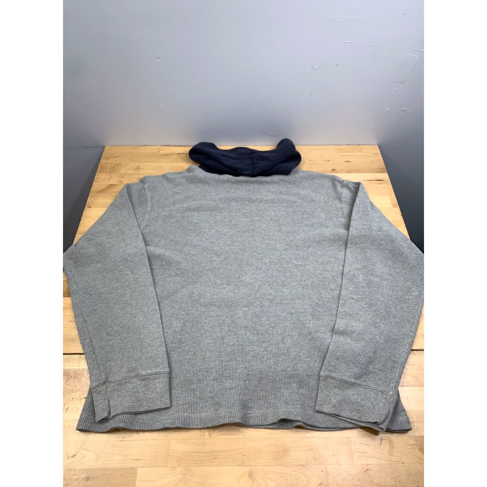 Polo Ralph Lauren VINTAGE Polo Ralph Lauren Hoodie Mens XL Waffle Knit Pullover Thermal 12019 Gray Cotton Knit Crew Neck Size US XL / EU 56 / 4 - 8 Thumbnail