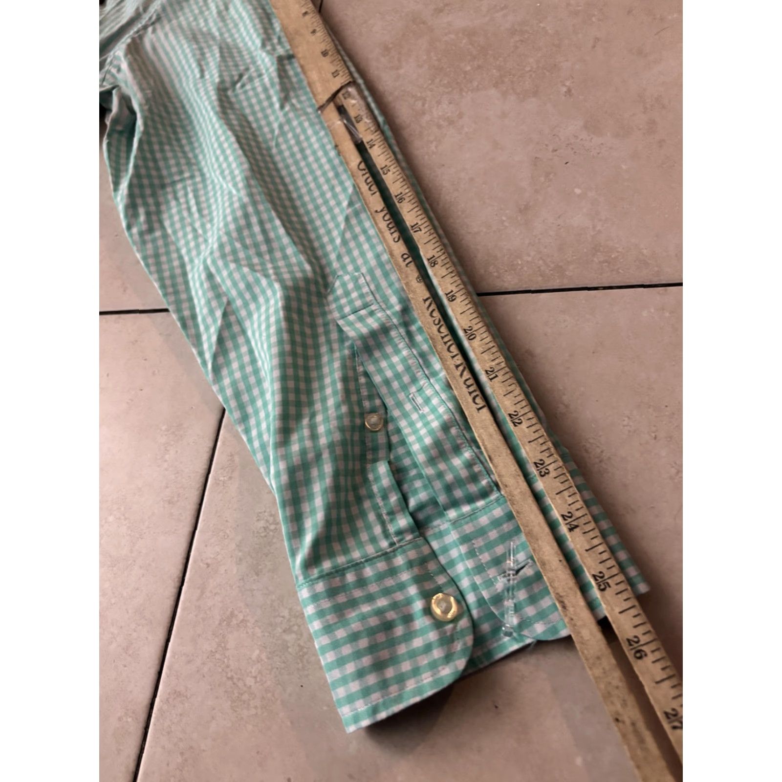 Vineyard Vines Vineyard Vines Shirt Mens Large Green Check Whale Nylon Button Front Casual Size US L / EU 52-54 / 3 - 7 Thumbnail