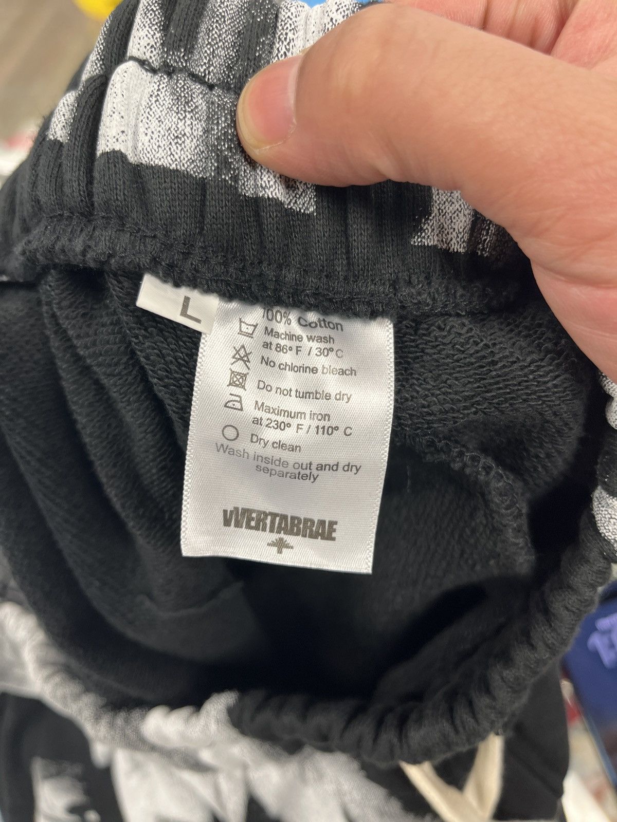 Vertabrae Vertabrae Skull Face Shorts Size US 34 / EU 50 - 3 Thumbnail