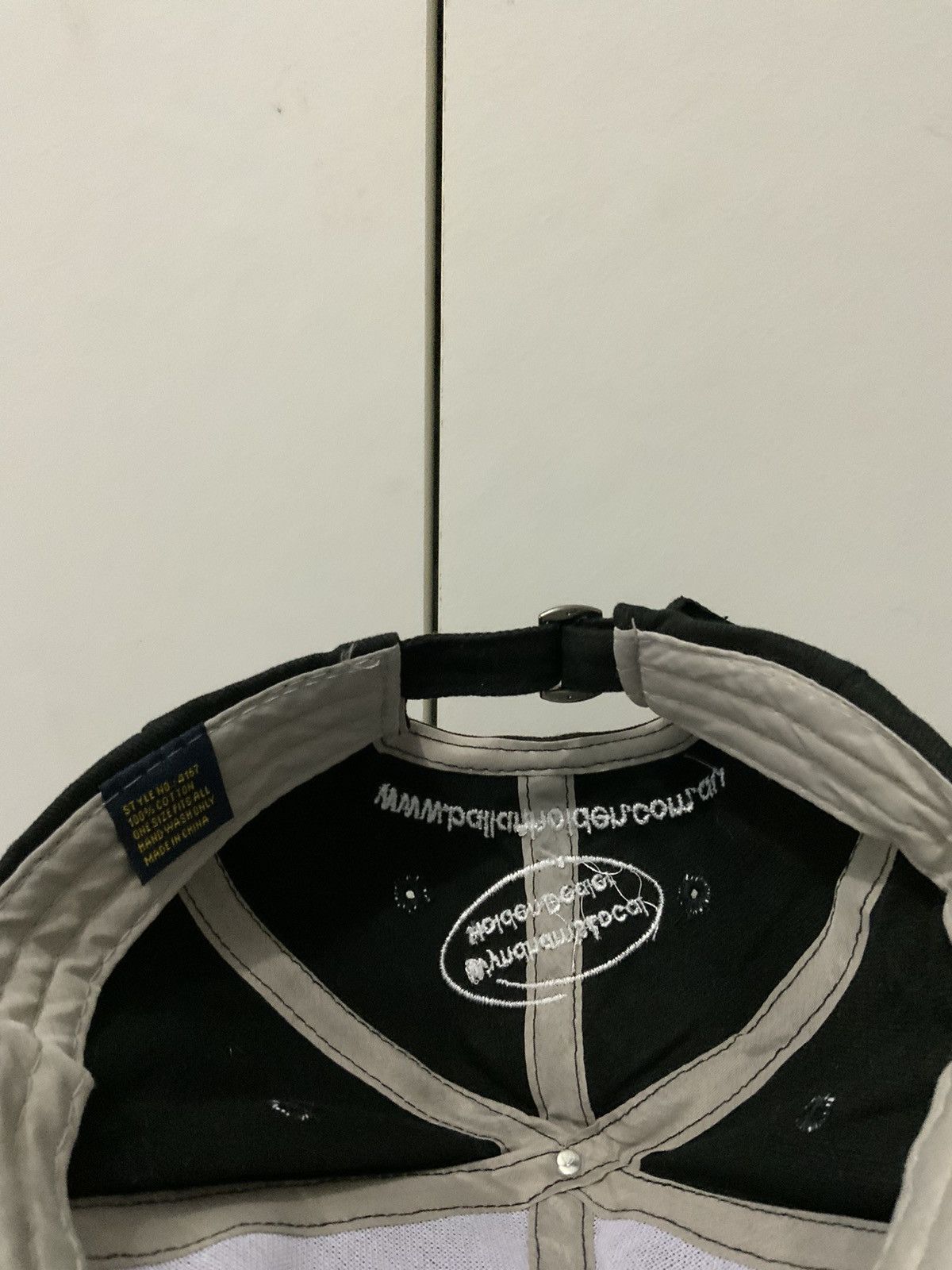 If Six Was Nine Holden Ballan Holden Werribee Hat Size ONE SIZE - 9 Thumbnail