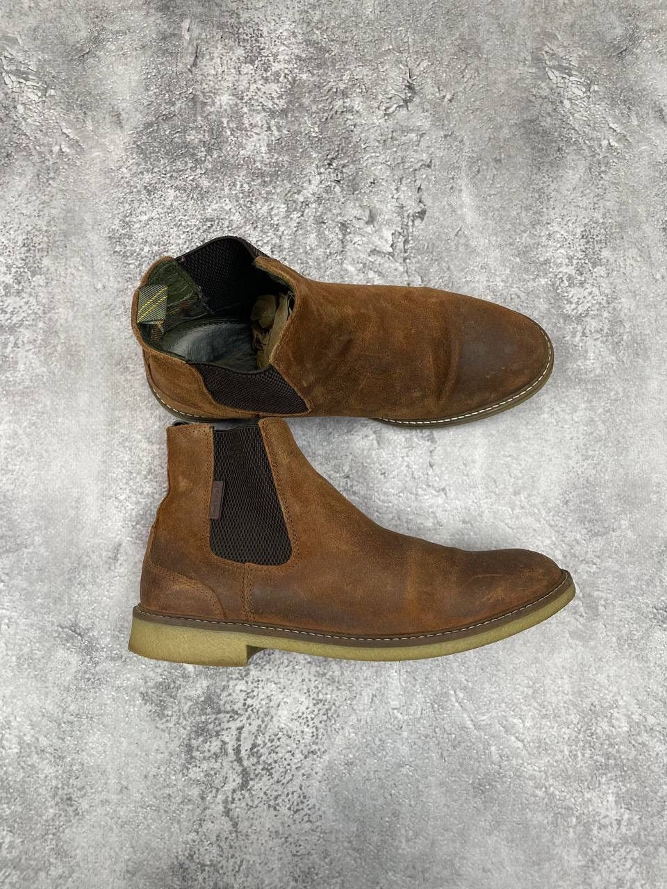 Barbour Barbour Men Suede Leather Chelsea Boots Brown Classic Casual Size US 6 / EU 39 - 1 Thumbnail