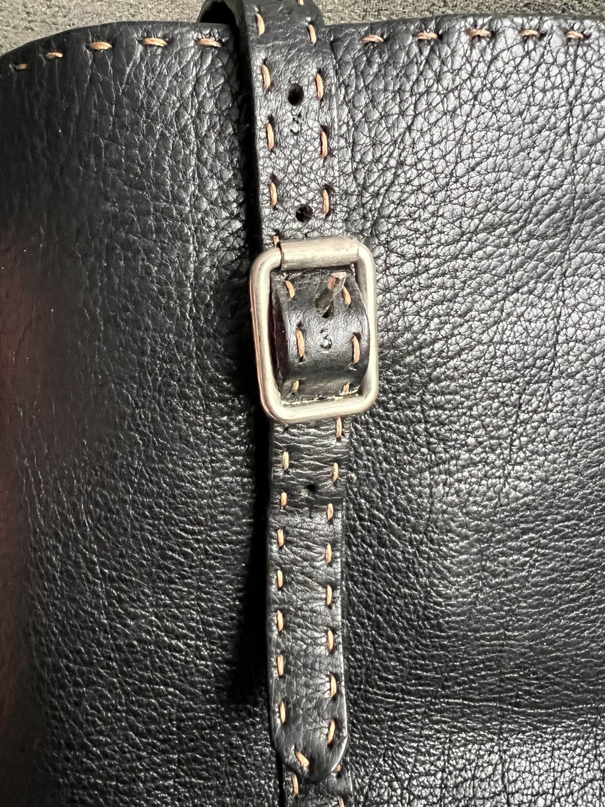 Fendi Fendi Selleria Black Leather Shoulder Bag Size ONE SIZE - 17 Thumbnail