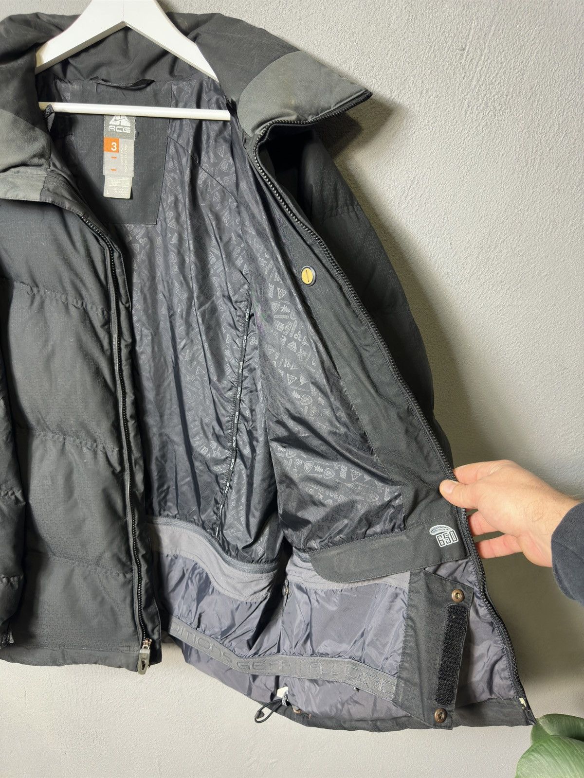Nike × Nike ACG × Vintage Vintage Nike ACG Baby Black Down Puffer Jacket Y2K Size US L / EU 52-54 / 3 - 11 Thumbnail