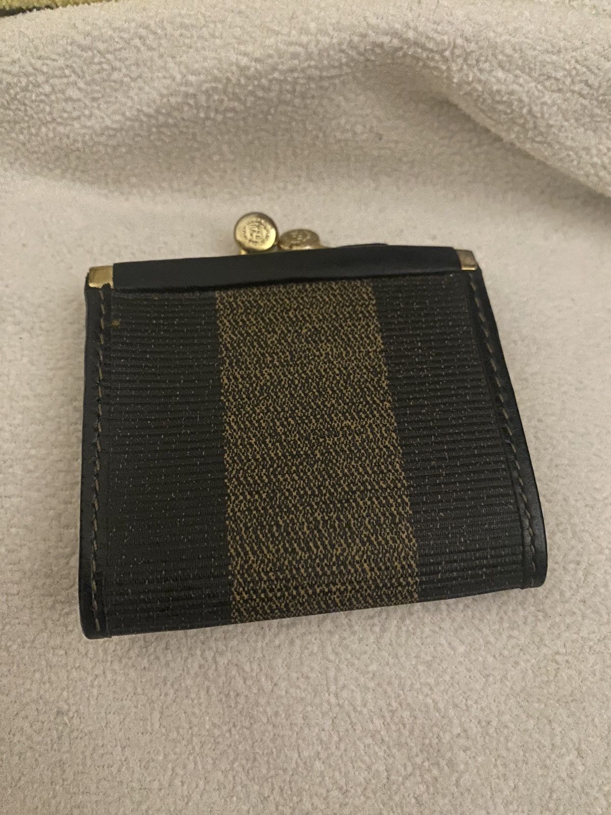 Fendi FENDI PEQUIN KISSLOCK COIN WALLET Size ONE SIZE - 6 Thumbnail