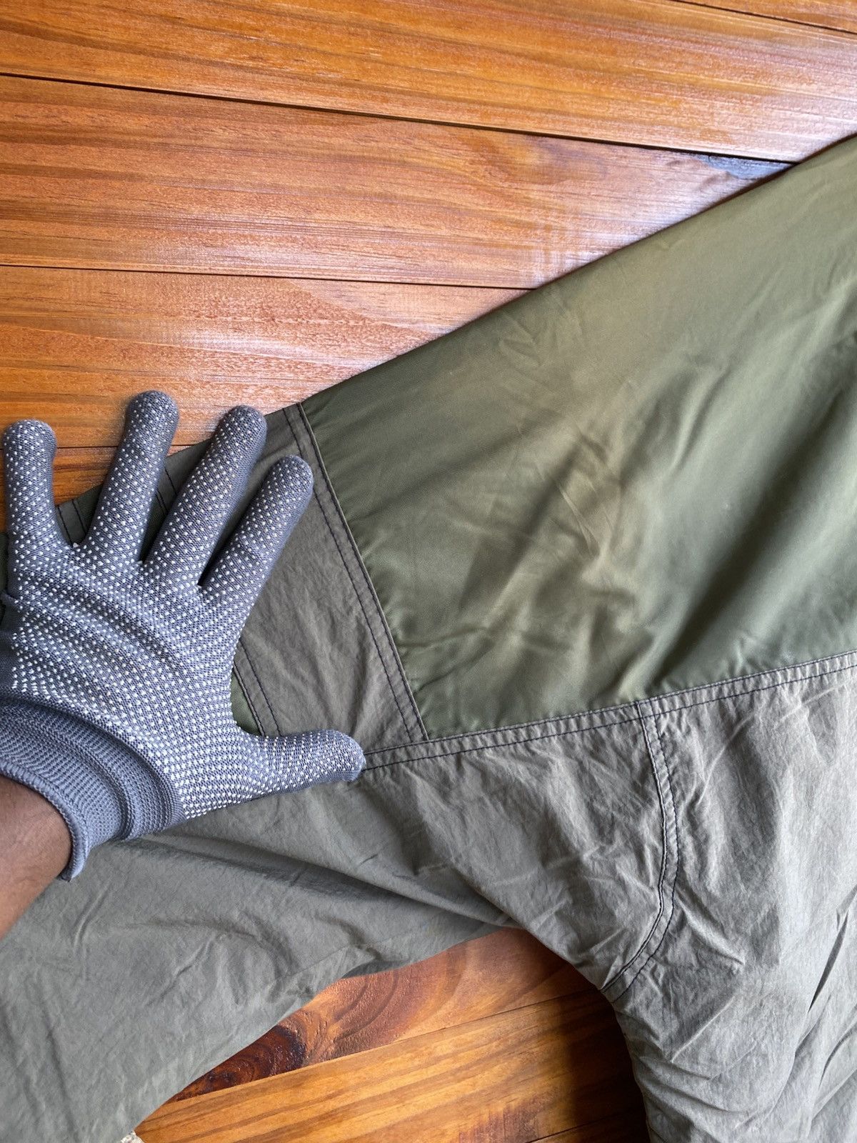 Nike Vintage Nike Two-Tone Quilted Insulated Olive Green & Khaki Size US XL / EU 56 / 4 - 18 Thumbnail