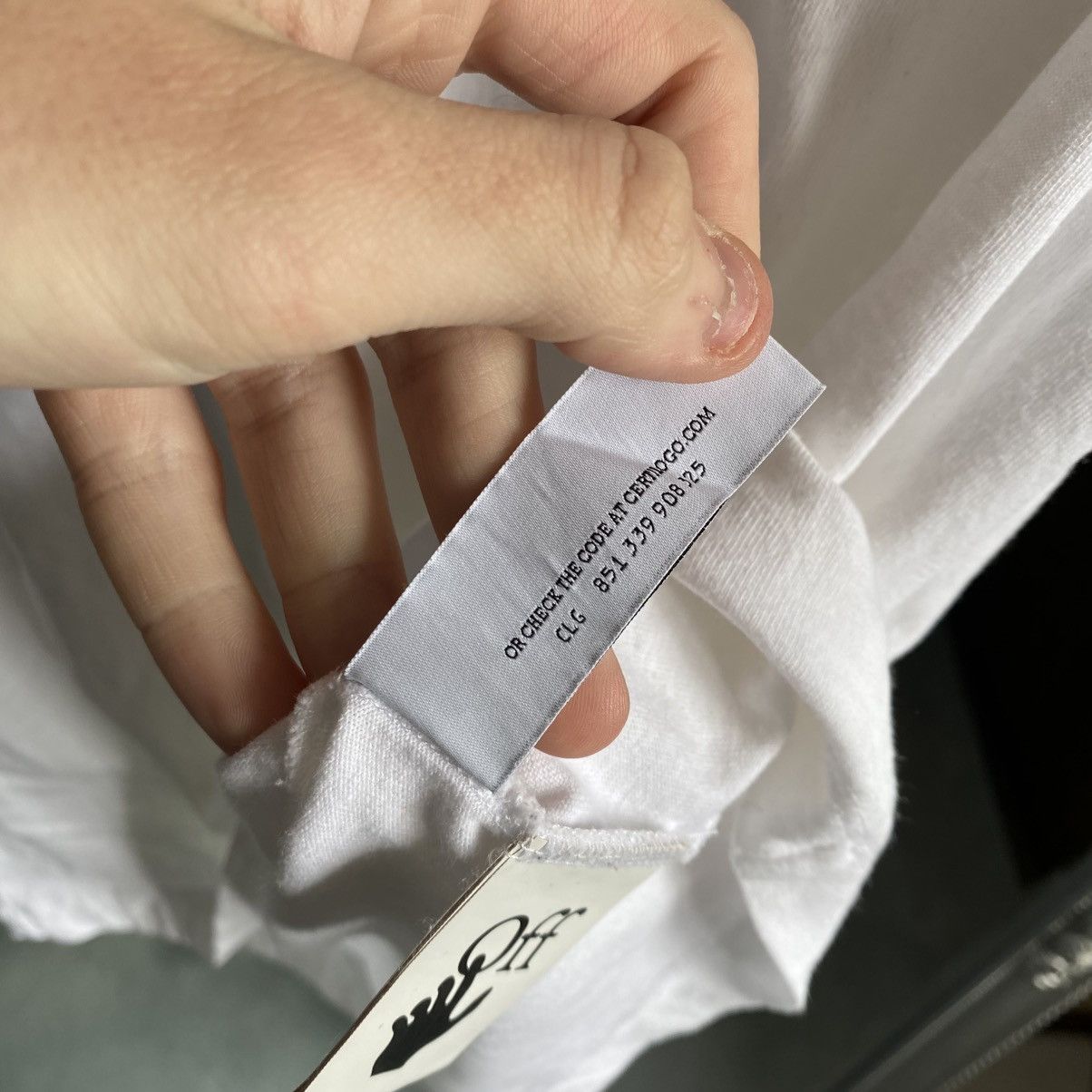 Off-White OFF WHITE T Shirt Miami Exclusive Size US S / EU 44-46 / 1 - 7 Thumbnail
