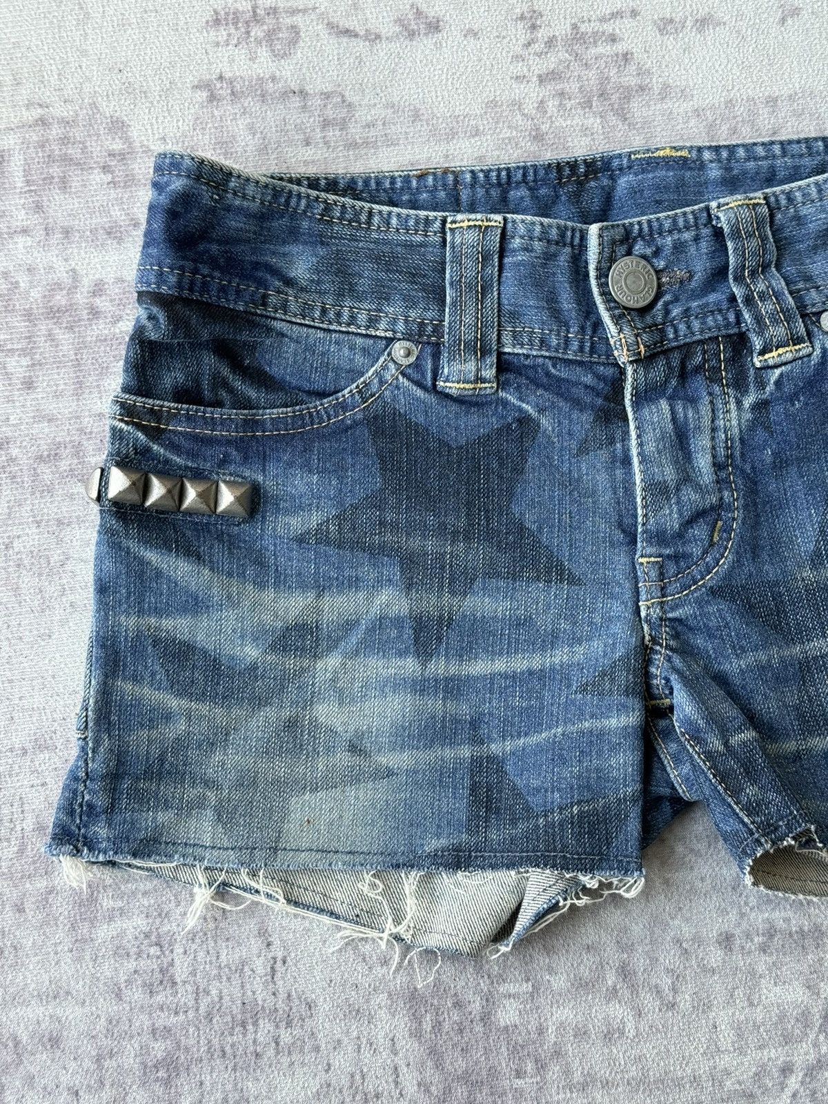 Hysteric Glamour Hysteric Glamour Studded Star Short Denim Size US 35 - 4 Thumbnail