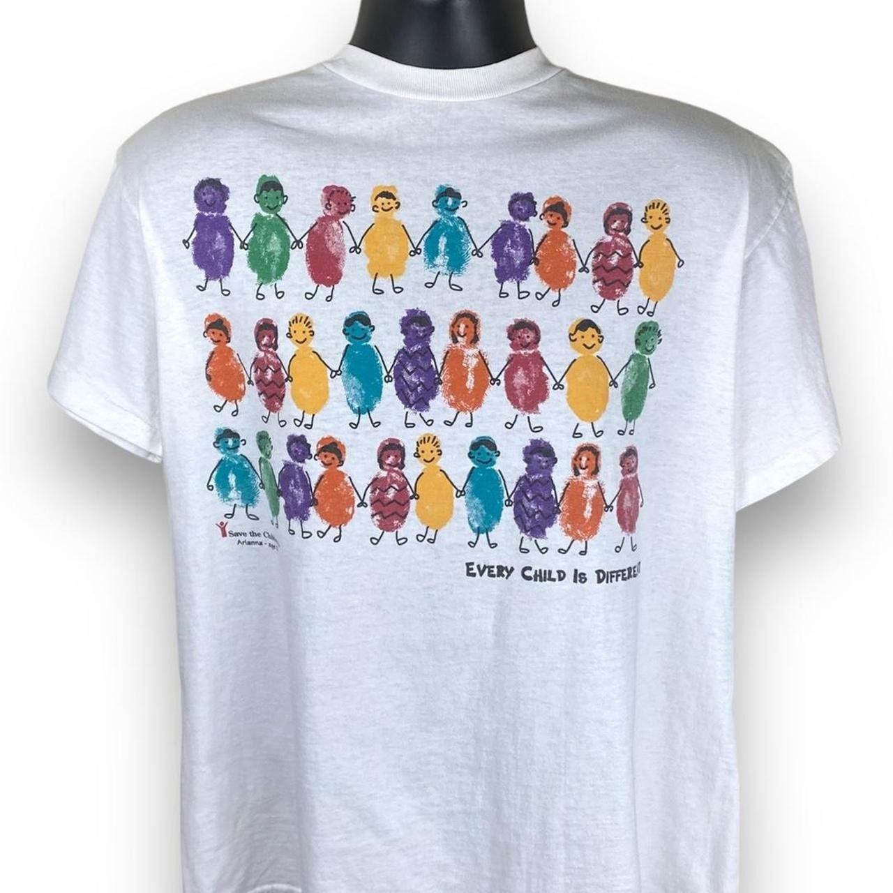 Vintage Vintage 90s Murina Save the Children Art Essential Tshirt Size US L / EU 52-54 / 3 - 1 Thumbnail