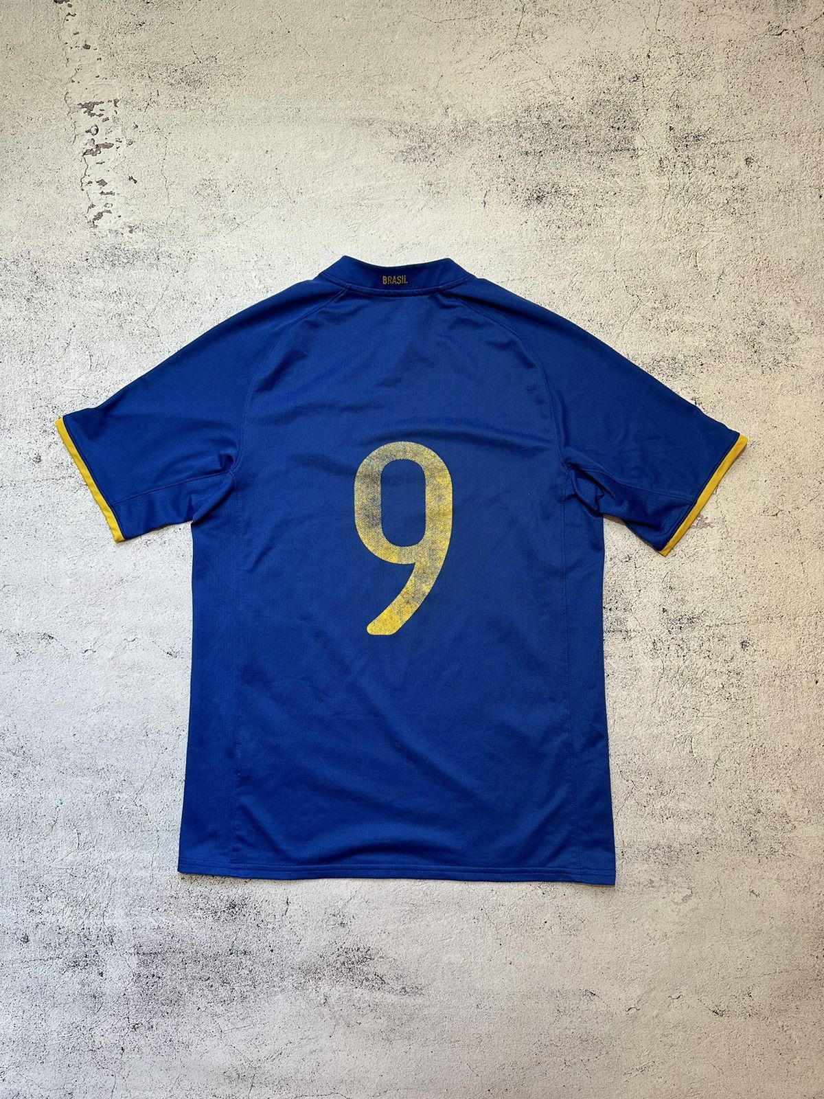 Nike Brazil jersey away 2008 Size US M / EU 48-50 / 2 - 10 Thumbnail