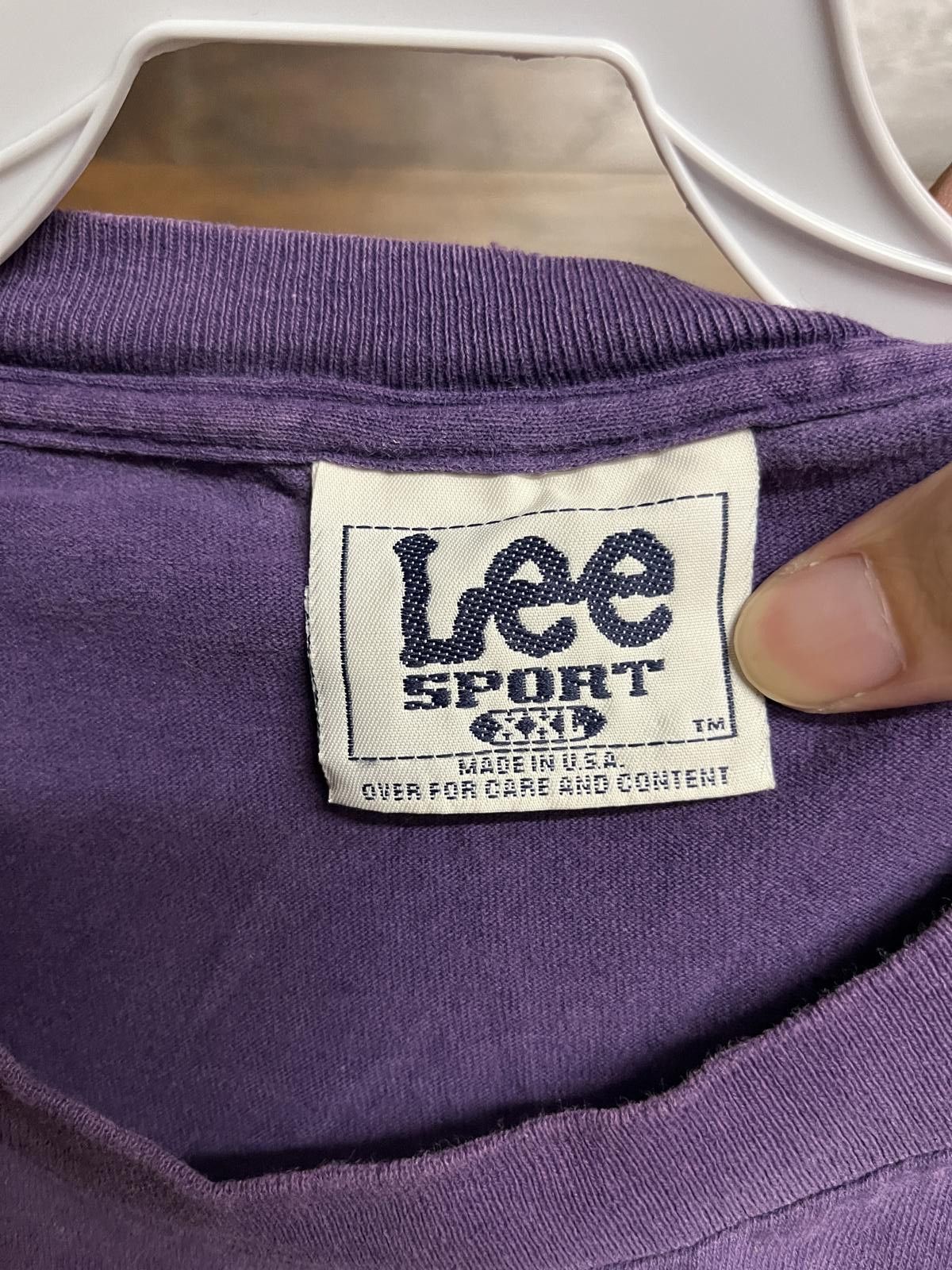 Lee Faded Minnesota Vikings NFL T-shirt Made in USA XXL Size US XXL / EU 58 / 5 - 2 Thumbnail