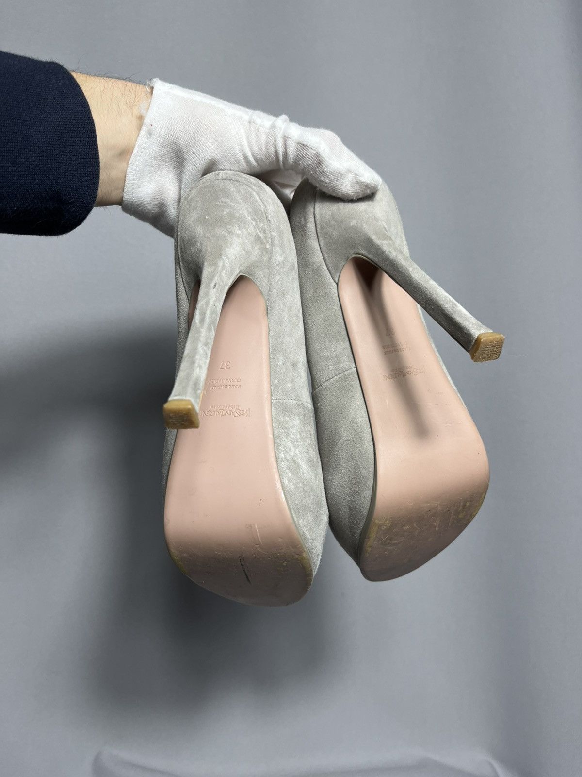 Yves Saint Laurent Yves Saint Laurent Tribute Tribtoo grey Suede Platform YSL Size US 7 / IT 37 - 8 Thumbnail