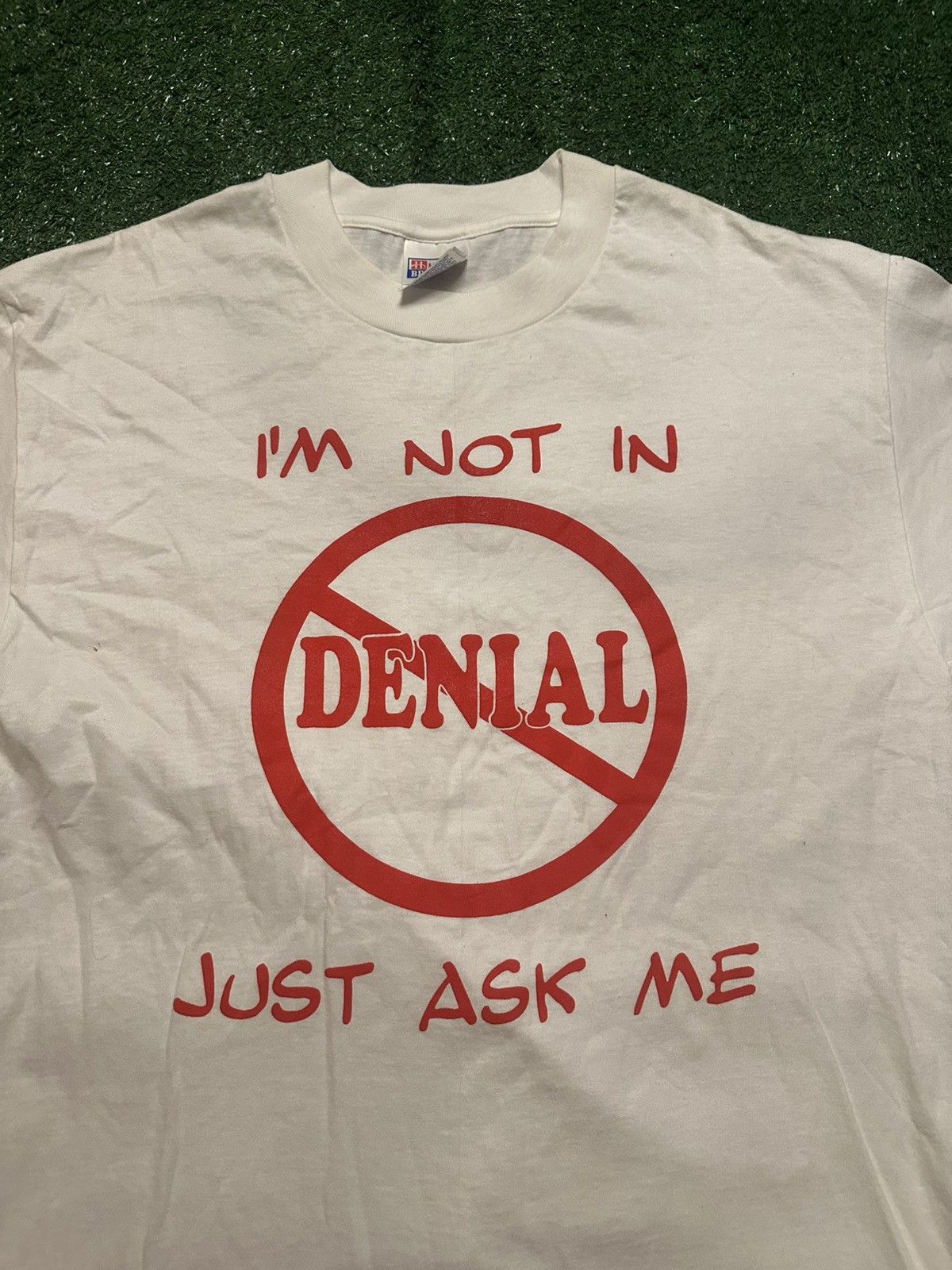 Hanes Vintage 90s Hanes Beefy ‘I’m Not In Denial’ Funny T-Shirt Size US L / EU 52-54 / 3 - 2 Thumbnail