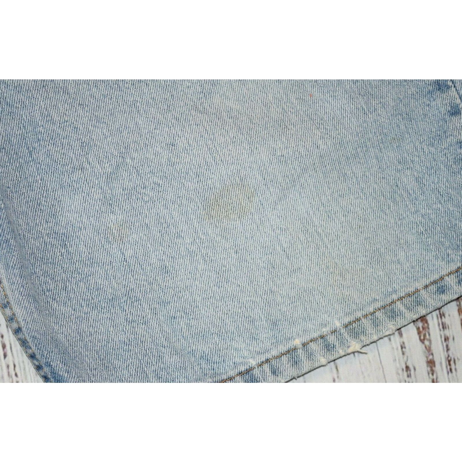 Levi's VINTAGE Levi's 550 Denim Shorts Mens Jeans 36 Light Wash Blue Y2K 2001 90s 00s USA Red Tab Mens Size US 36 / EU 52 - 5 Thumbnail