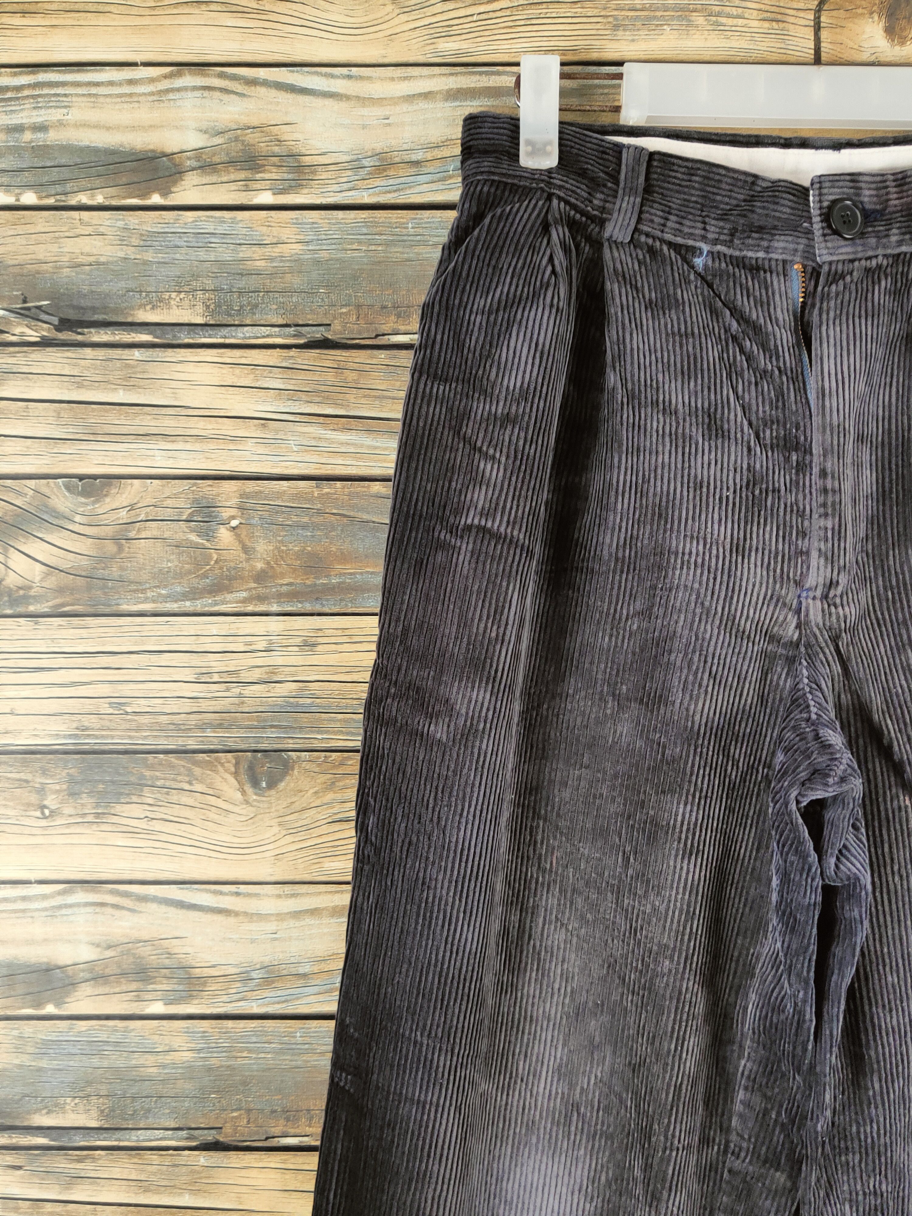 Japanese Brand DL Japanese Brand Dark Gray Corduroy Pants #46-368 Size US 27 - 3 Thumbnail