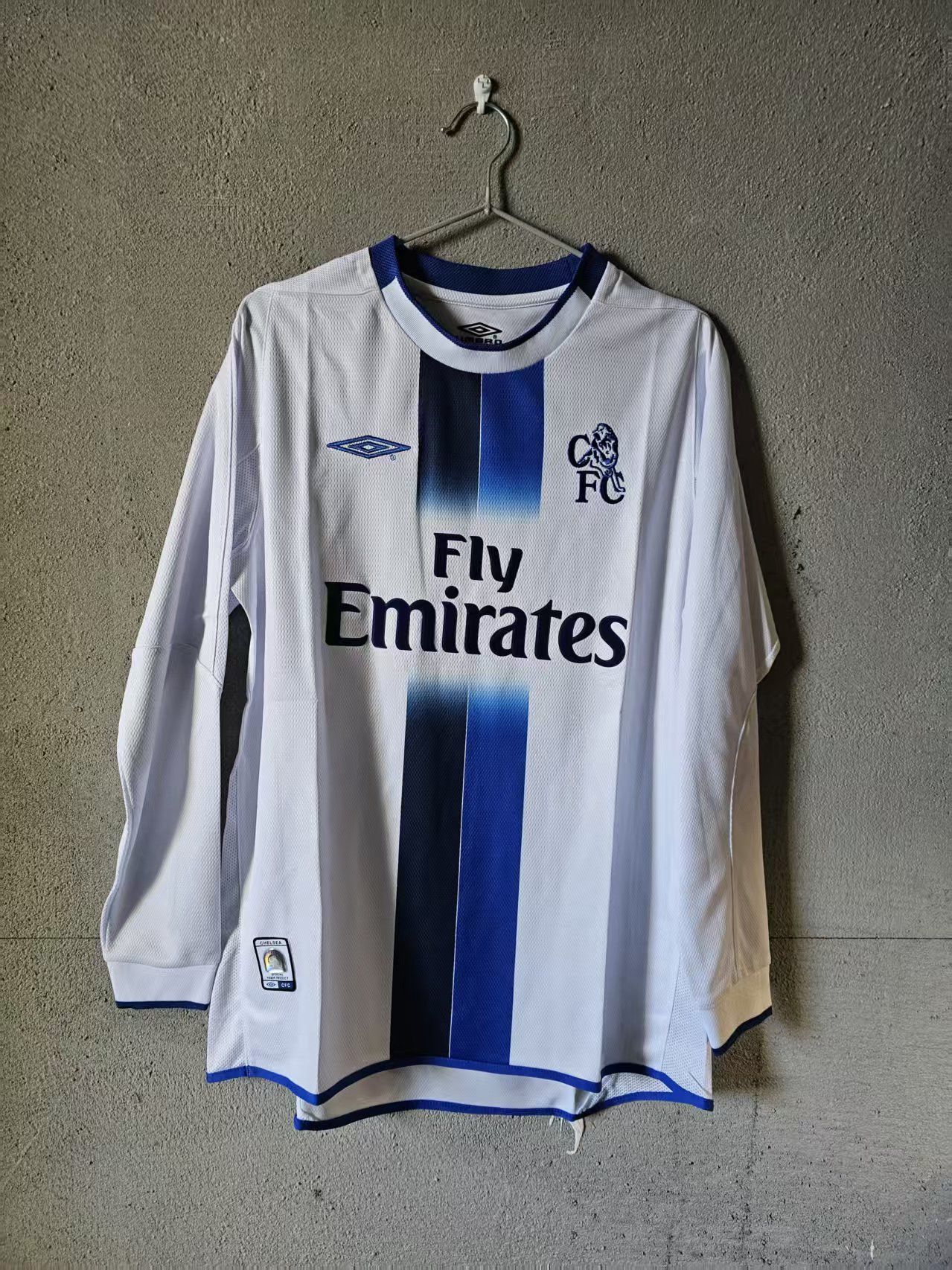 Other 2003 2005 Chelsea Jersey Away Longsleeve Size US L / EU 52-54 / 3 - 1 Thumbnail