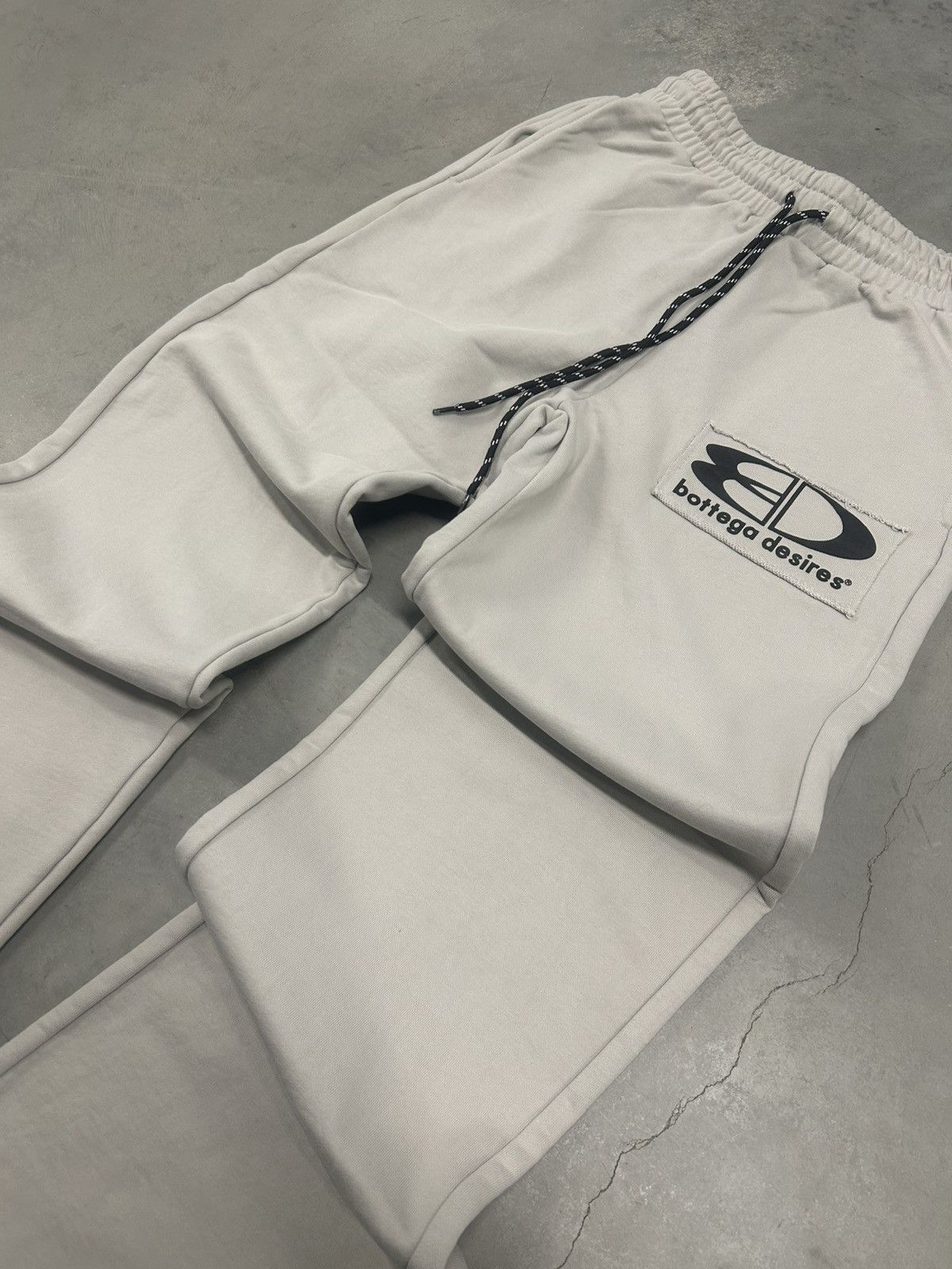 Bottega Desires Bottega Desires Grey Tech Suit Sweatpants Small New Size US 30 / EU 46 - 2 Thumbnail