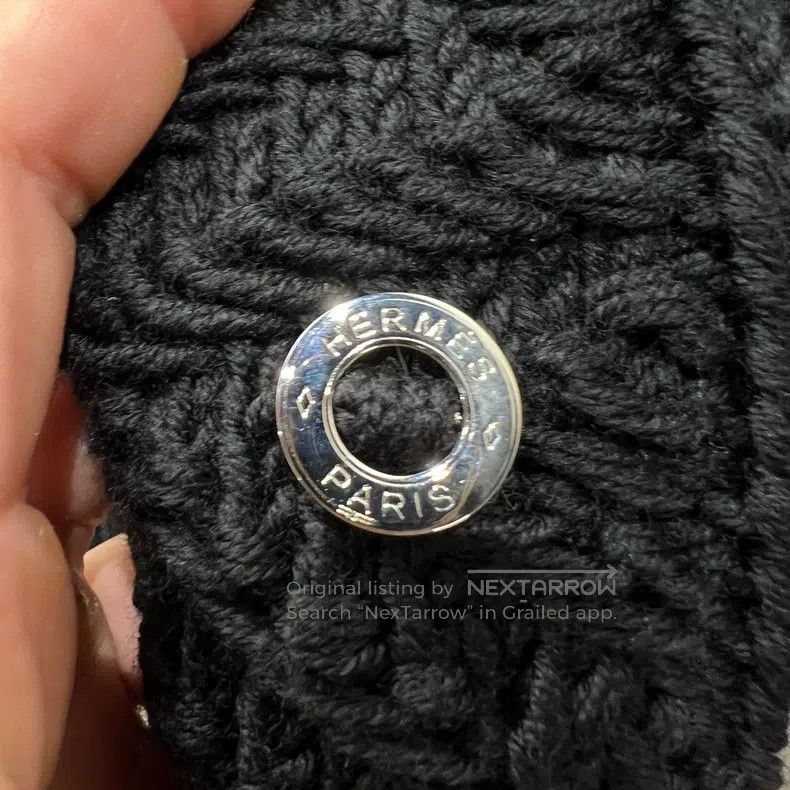 Hermes Hermes One-shoulder slogan button long-sleeved sweater Size XS / US 0-2 / IT 36-38 - 6 Thumbnail