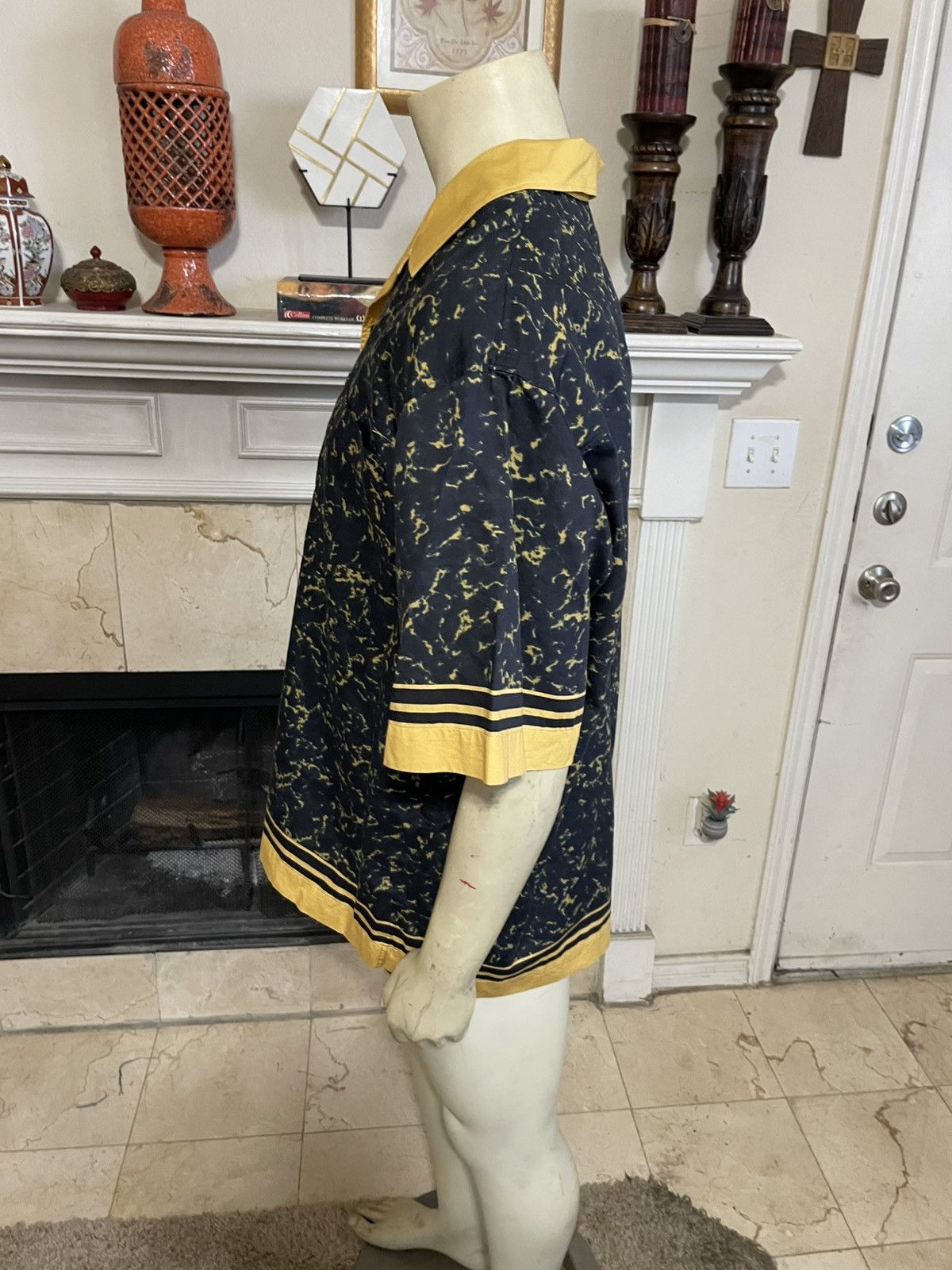 Hugo EGEENO Bowling style shirt NWT Size US L / EU 52-54 / 3 - 7 Thumbnail