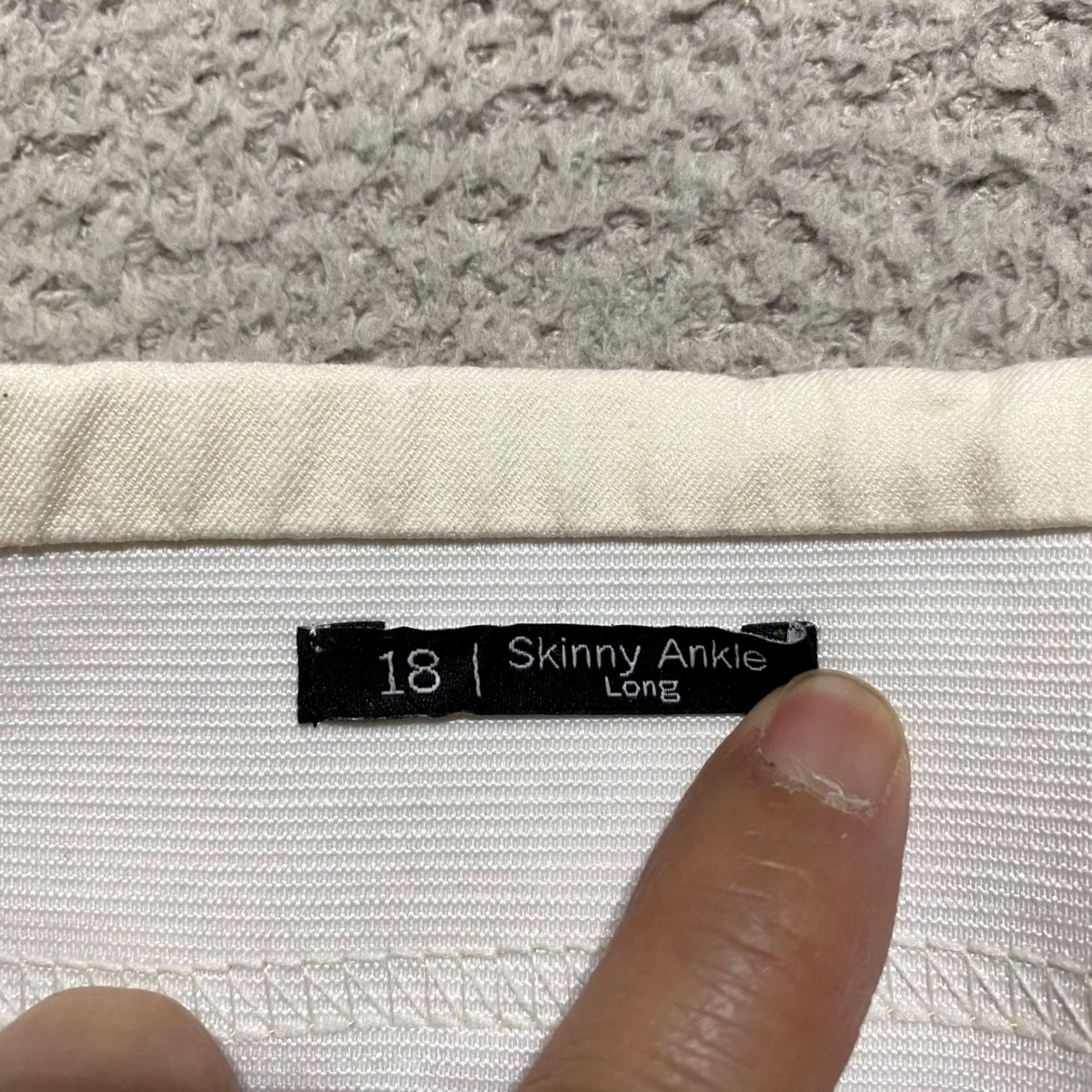 Talbots Talbots Womens 18 Tall Pants White Light Wash Skinny Ankle Pull On Chino Pants White Skinny 18 Tall Talbots Mens? Size 25" / US 0 / IT 36 - 4 Thumbnail