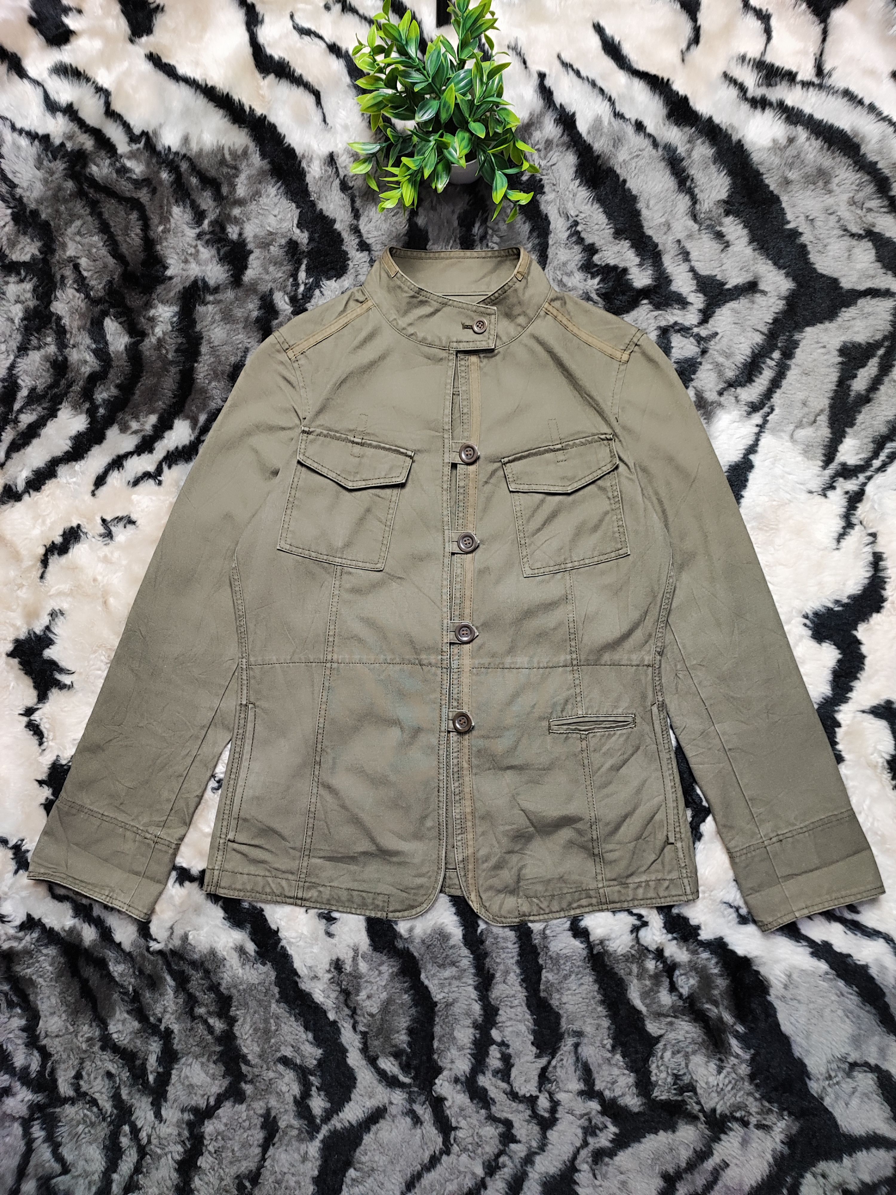 Tomorrowland Tommorowland japanese brand style army jacket Size US S / EU 44-46 / 1 - 2 Thumbnail