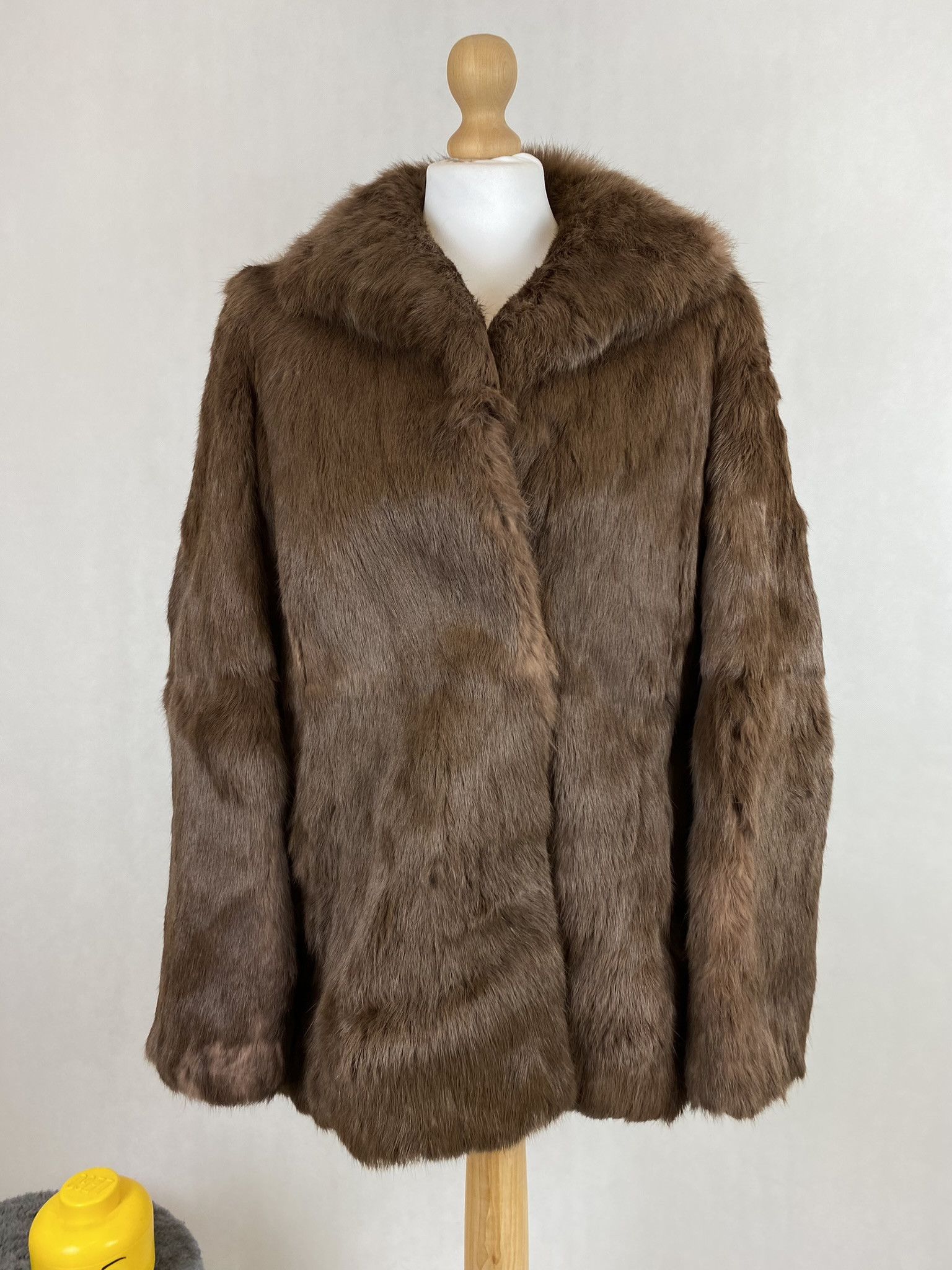 Designer × Vintage fur perfect for winter great quality avant garde style Size L / US 10 / IT 46 - 2 Thumbnail
