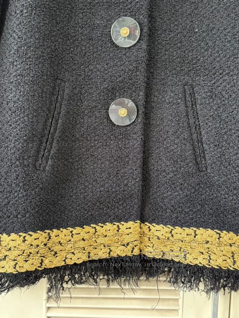Chanel Chanel Metropolitan Series Black Gold-plated Jacket Size XXS / US 00 / IT 34 - 4 Thumbnail