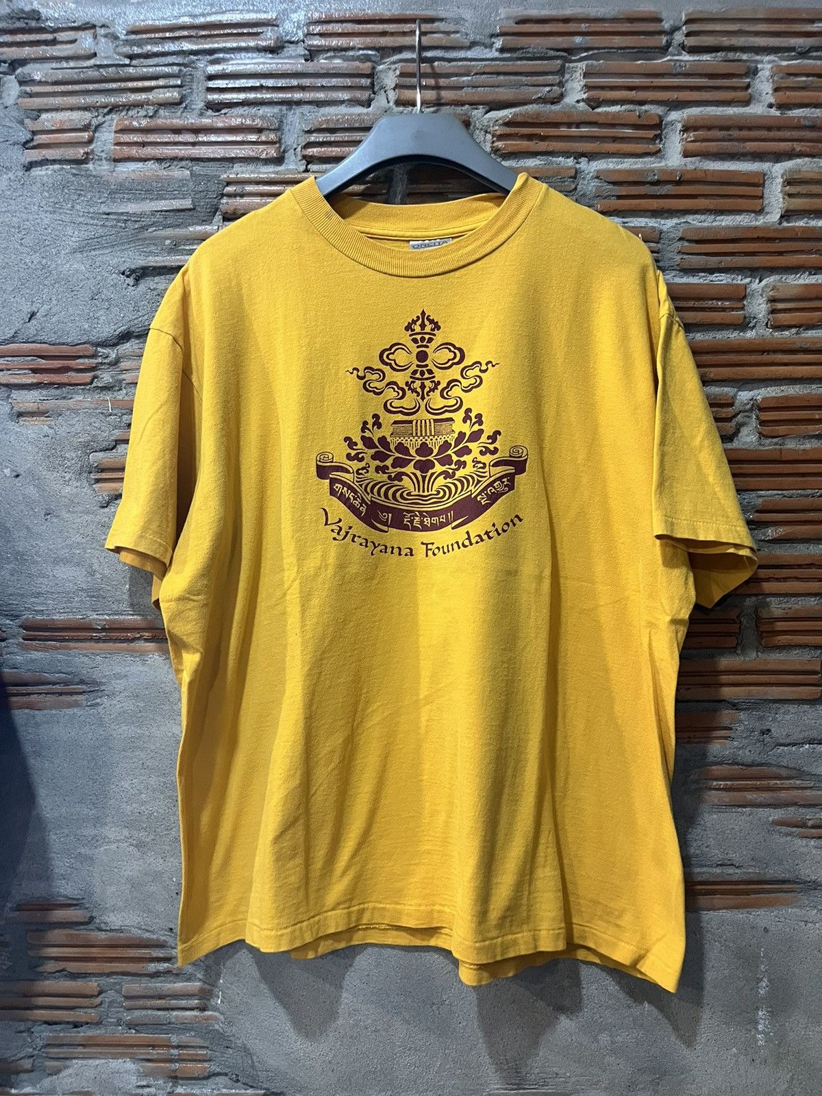 Vintage Vintage Vajrayana Foundation 80’s-90’s Tshirt Size US XL / EU 56 / 4 - 2 Thumbnail