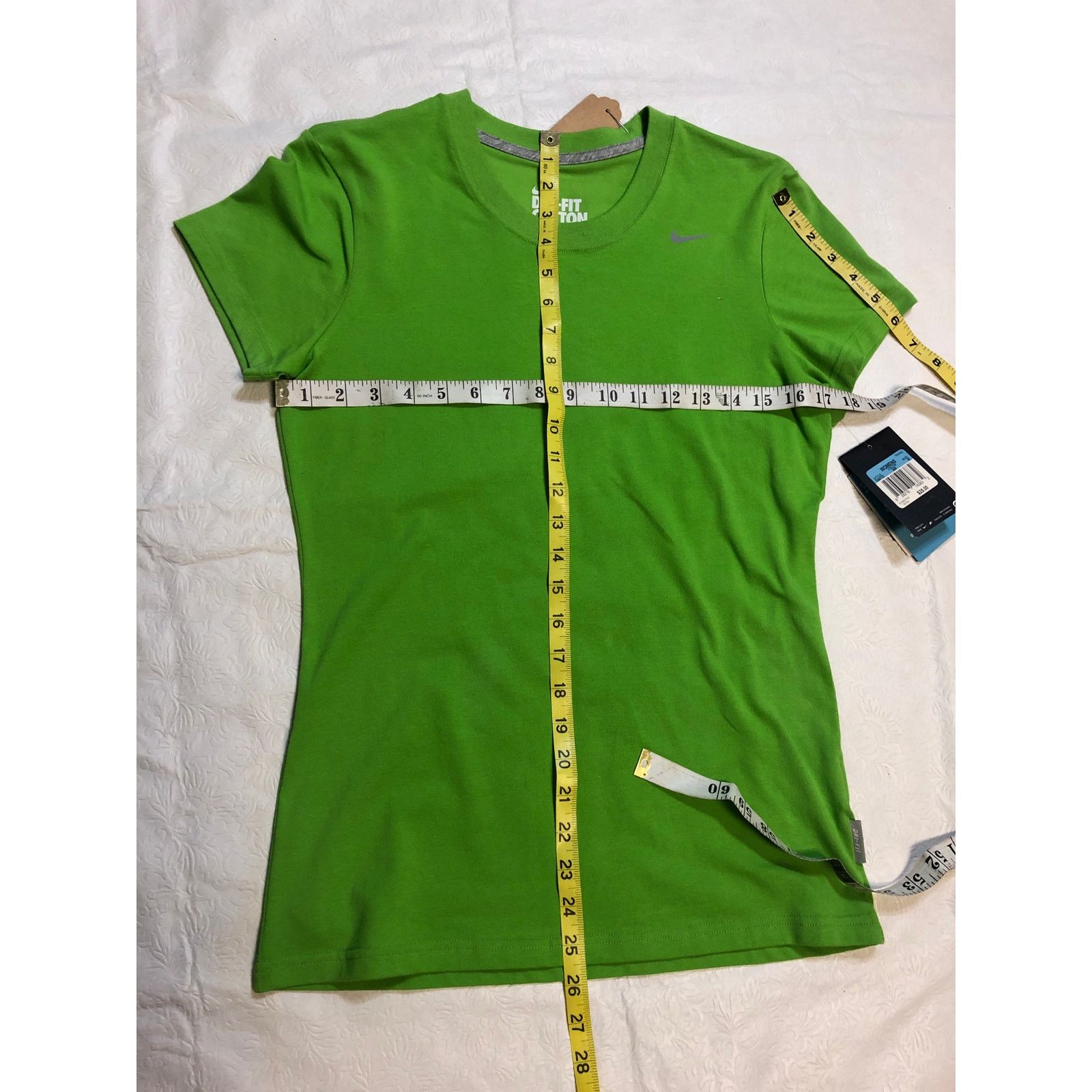Nike womans nike dri fit short sleeve shirt Size US M / EU 48-50 / 2 - 11 Thumbnail