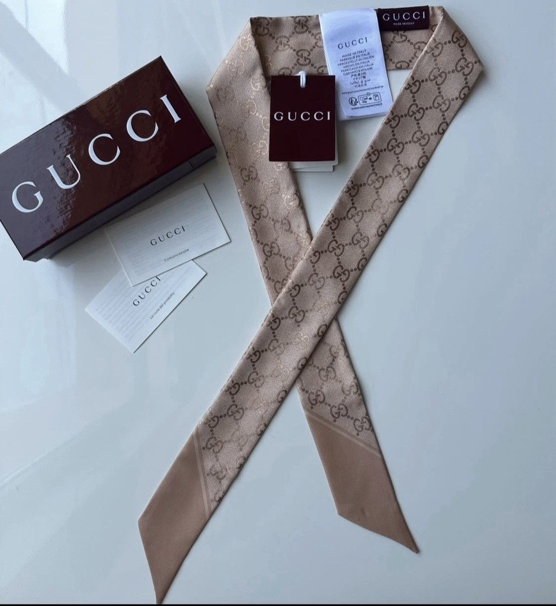 Gucci Gucci Bandeau Silk Scarf Pink GG Logo 5/120cm! Size ONE SIZE - 1 Thumbnail