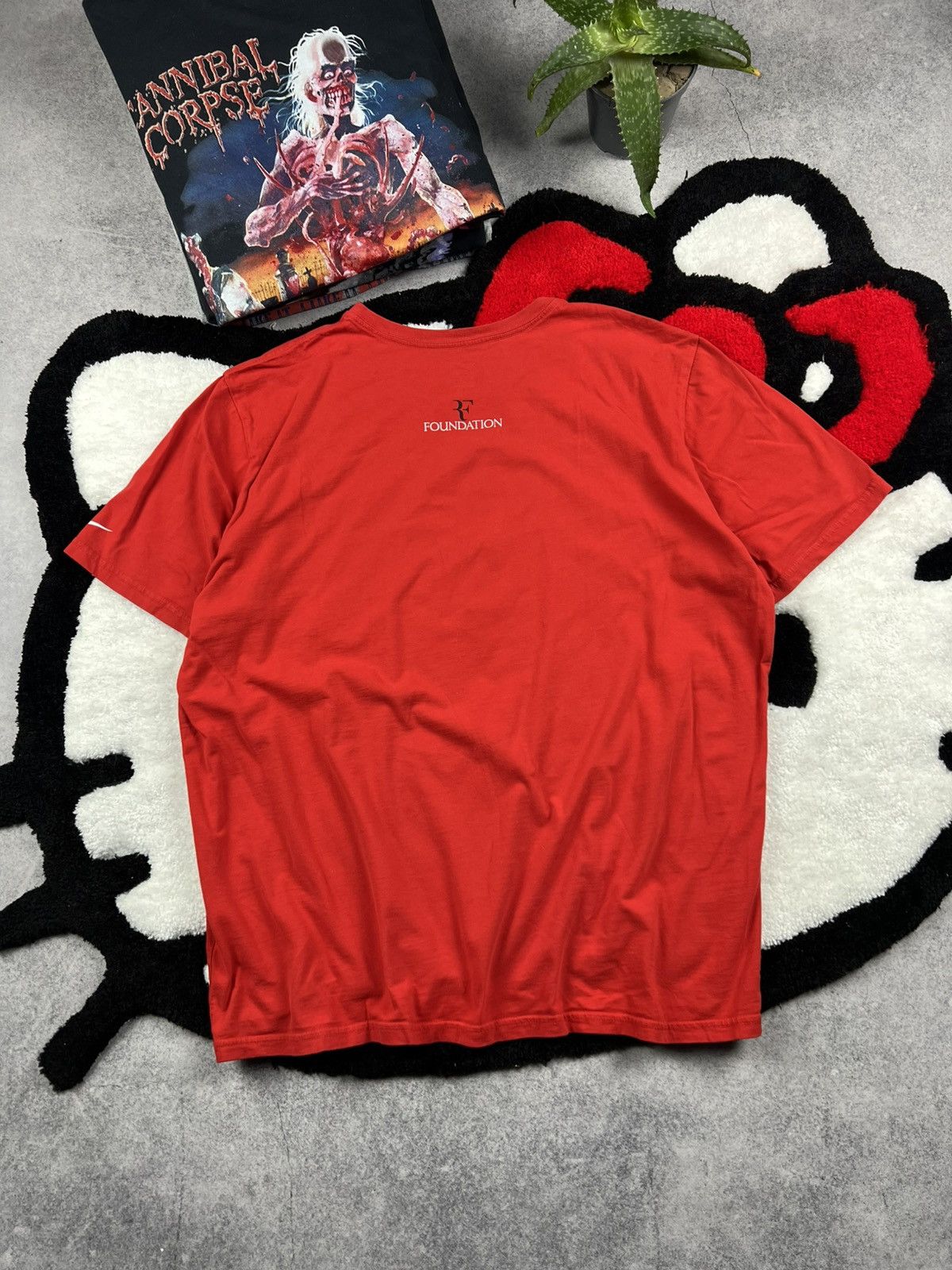 Vintage Vintage Nike RF Roger Foderer Oversized Red Y2K Tee Shirt Size US XL / EU 56 / 4 - 8 Thumbnail