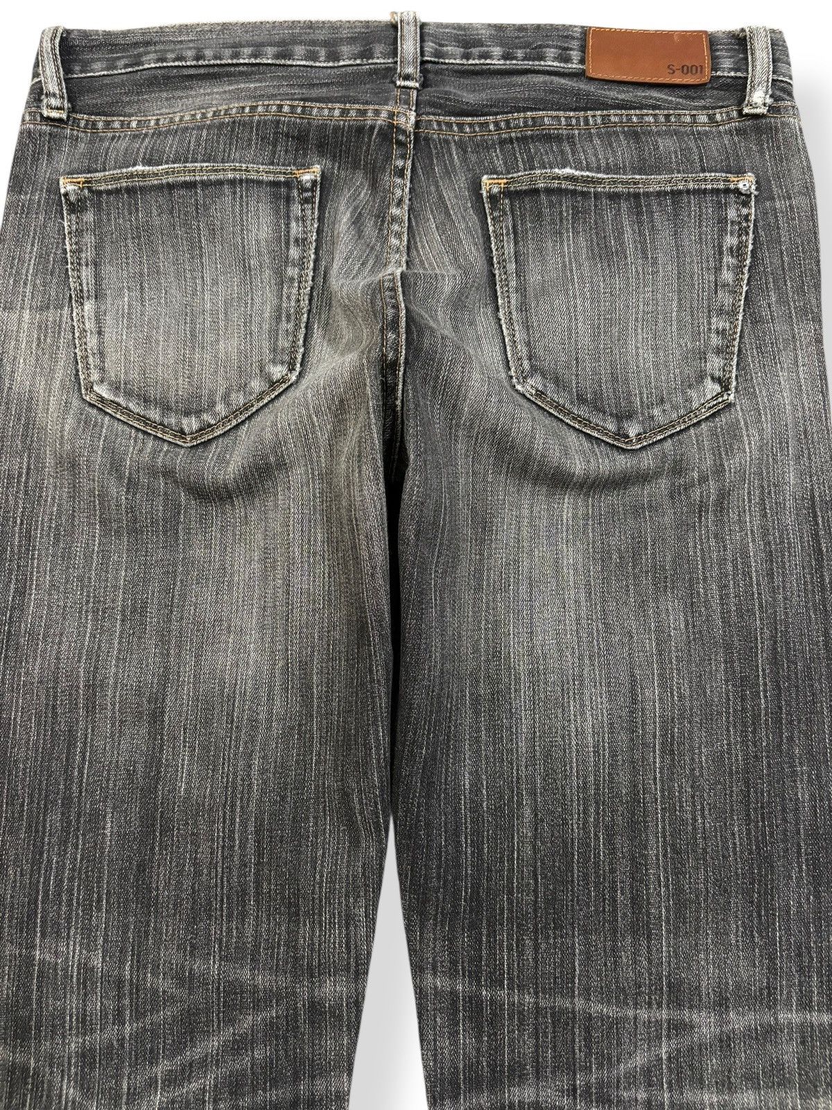 Undercover × Uniqlo Vintage Uniqlo S001 Faded Washed Slim Straight Jeans Size US 32 / EU 48 - 9 Thumbnail