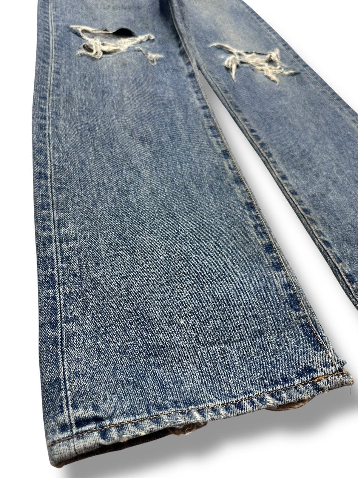 Japanese Brand Vintage Ungrid Classic Straight Fit Distressed Knees & Faded Size US 28 / EU 44 - 14 Thumbnail
