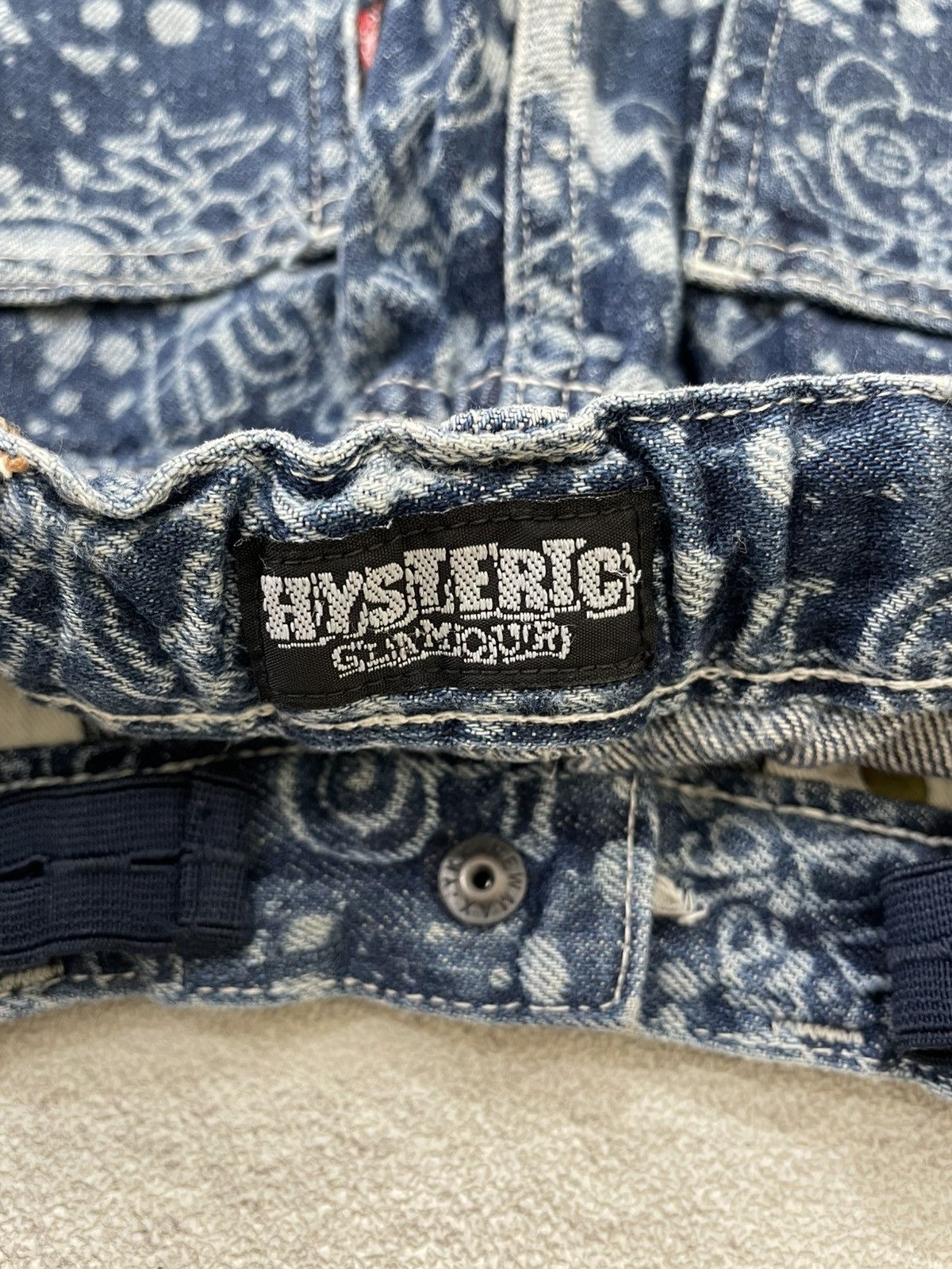 Hysteric Glamour Hystreric Glamour Logo All Over Printed Denim Y2K style Size 24" / US 00 / IT 34 - 9 Thumbnail