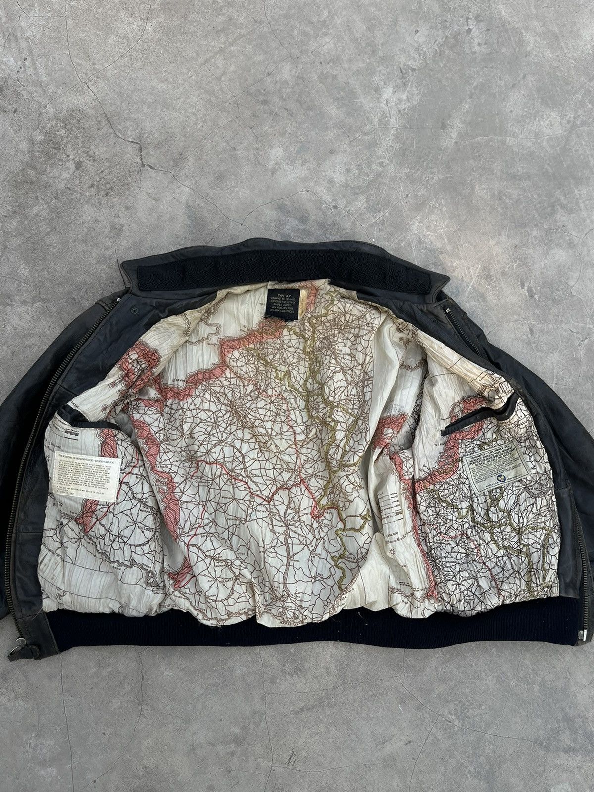 Avirex 1987 Avirex 'Sack Time' Hand Painted Pin Up Leather Jacket Size US S / EU 44-46 / 1 - 7 Thumbnail