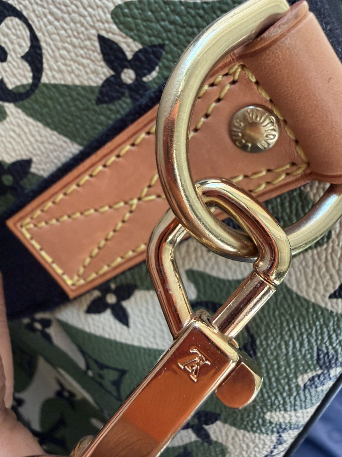 Louis Vuitton × Takashi Murakami Louis Vuitton Camo Murakami Keepall 55 Size ONE SIZE - 14 Thumbnail