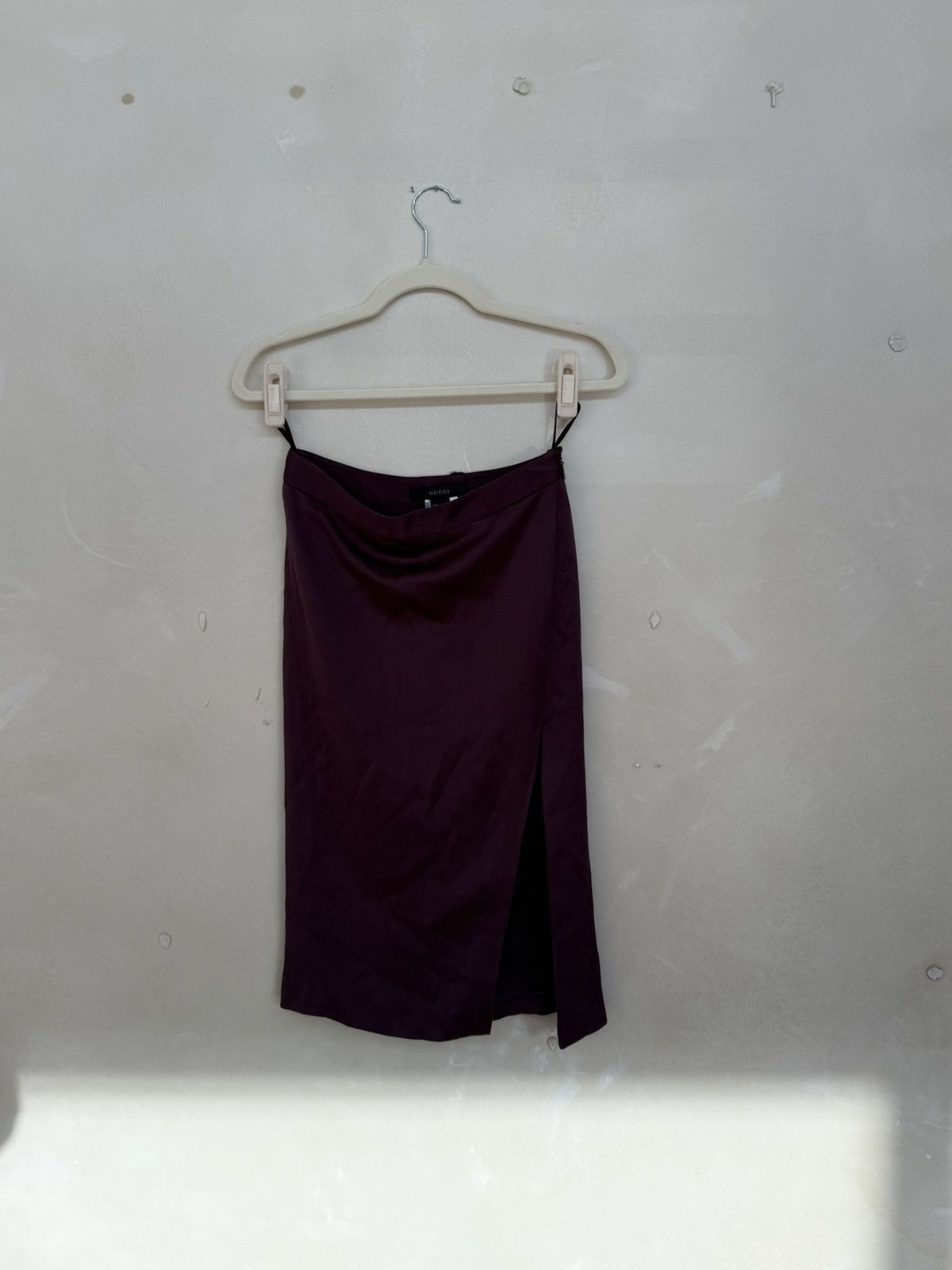 Gucci Vintage Gucci Tom Ford Eggplant Purple Skirt Size 26" / US 2 / IT 38 - 2 Thumbnail
