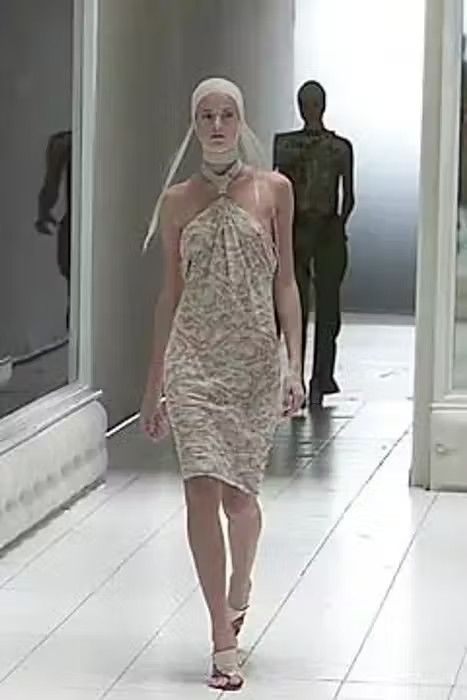 Alexander McQueen SS01 paisley suspender dress Size S / US 4 / IT 40 - 9 Thumbnail