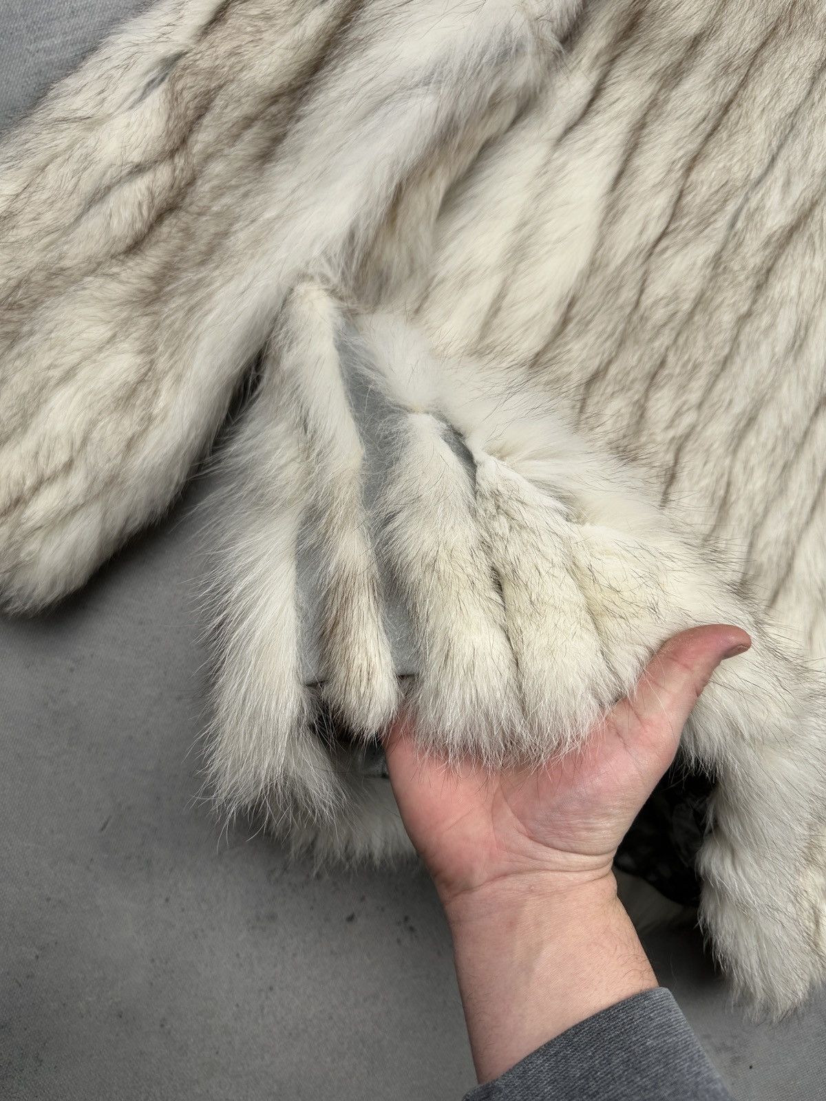 Sagafurs Vintage Saga Fox Real Fur Coat Ivory Grey Luxury Jacket 80s Size S / US 4 / IT 40 - 18 Thumbnail