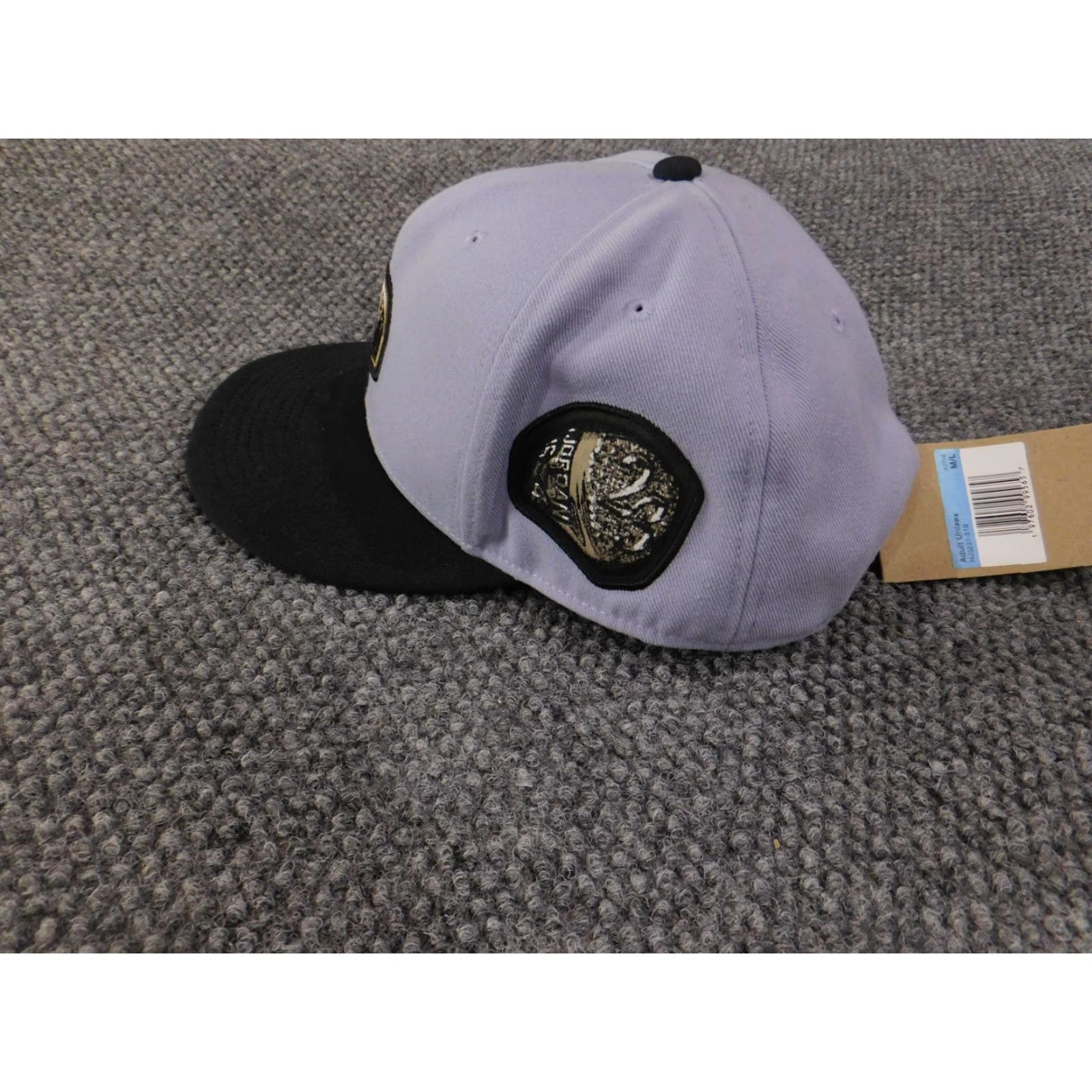 Nike VINTAGE Jordan Hat Cap Snap Back Mens M/L Gray Black Embroidered Patch Basketball Size ONE SIZE - 5 Thumbnail
