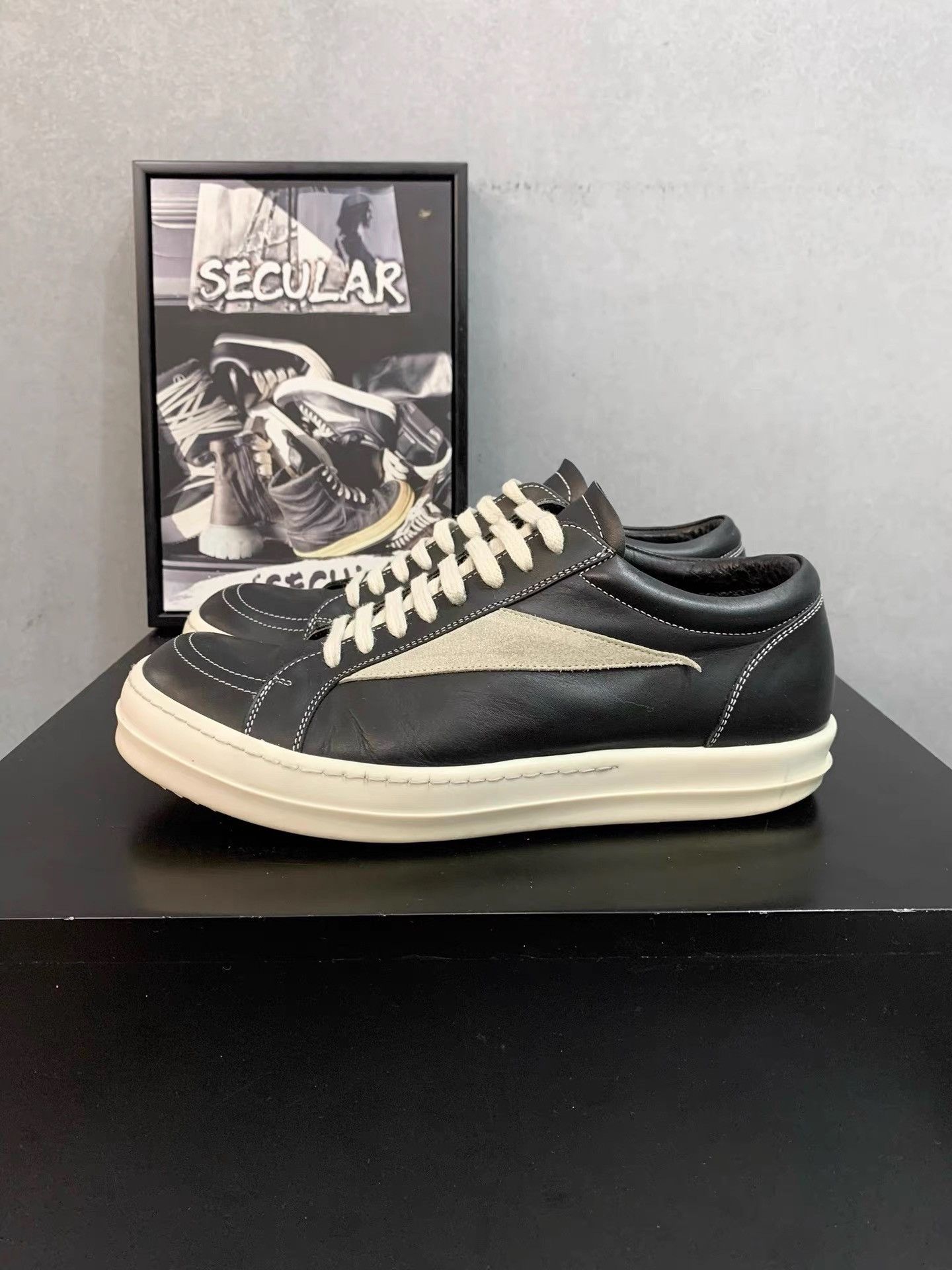 Rick Owens Rick Owens 23FW Black White Glossy Leather Low Top Shoes K34 Size US 7 / EU 40 - 4 Thumbnail