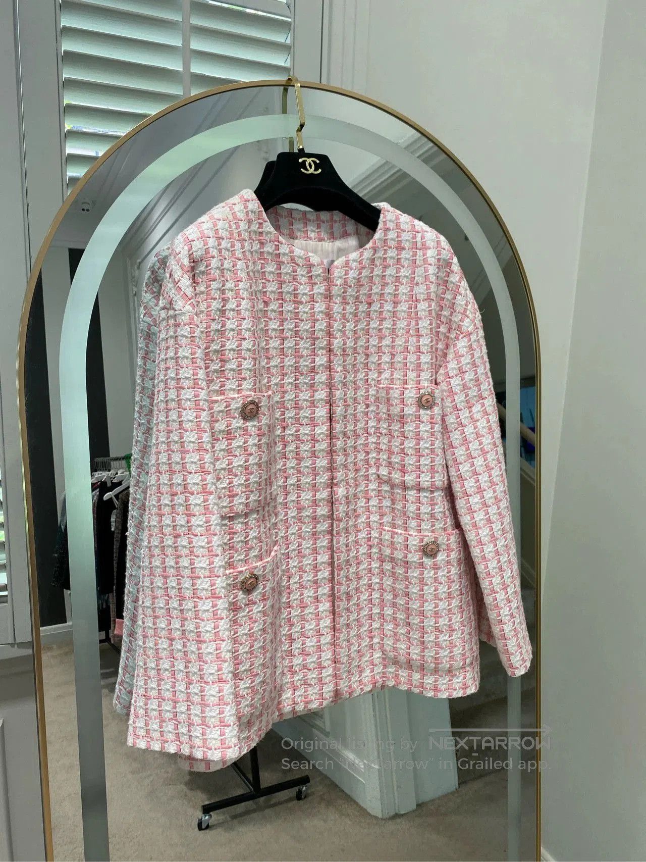 Chanel Chanel 2022 Pink Oversized Jacket FR38. Size US S / EU 44-46 / 1 - 1 Thumbnail