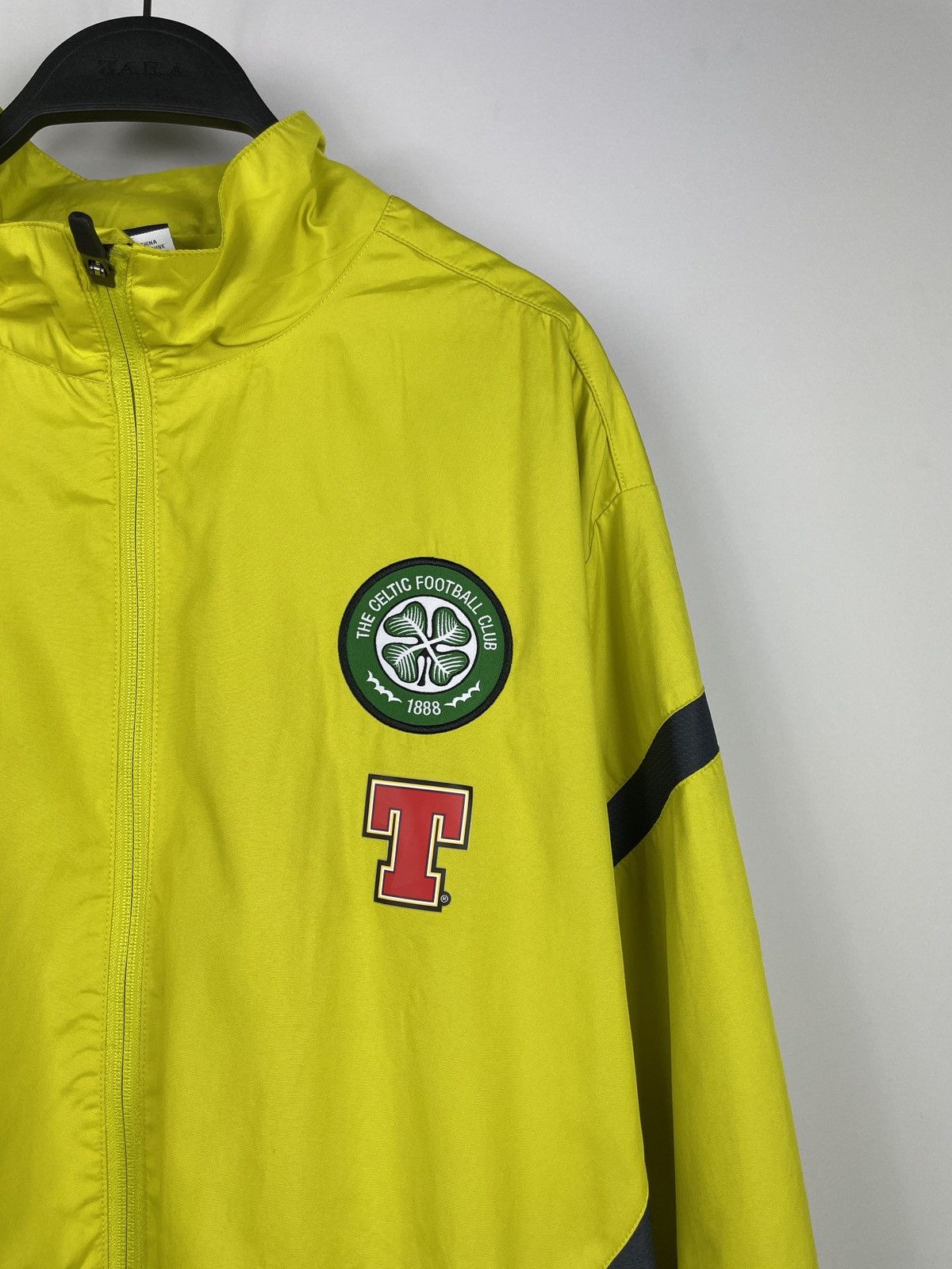 Nike × Vintage Vintage Nike Celtic Soccer Football Jacket Track Top Size US XXL / EU 58 / 5 - 3 Thumbnail