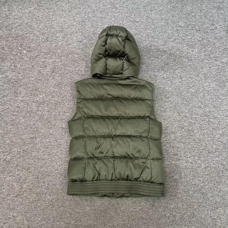 Prada Prada Triangle logo, hooded vest 2502-Nextarrow Size US XS / EU 42 / 0 - 2 Thumbnail