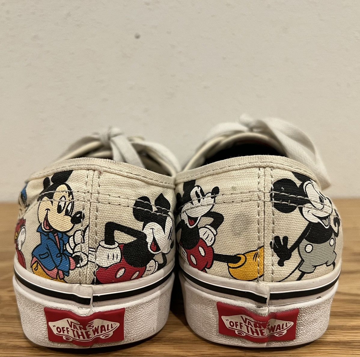Disney × Vans Disney x Vans Mickey Mouse 90th Birthday Shoes Women’s 7 Size US 7 / IT 37 - 8 Thumbnail